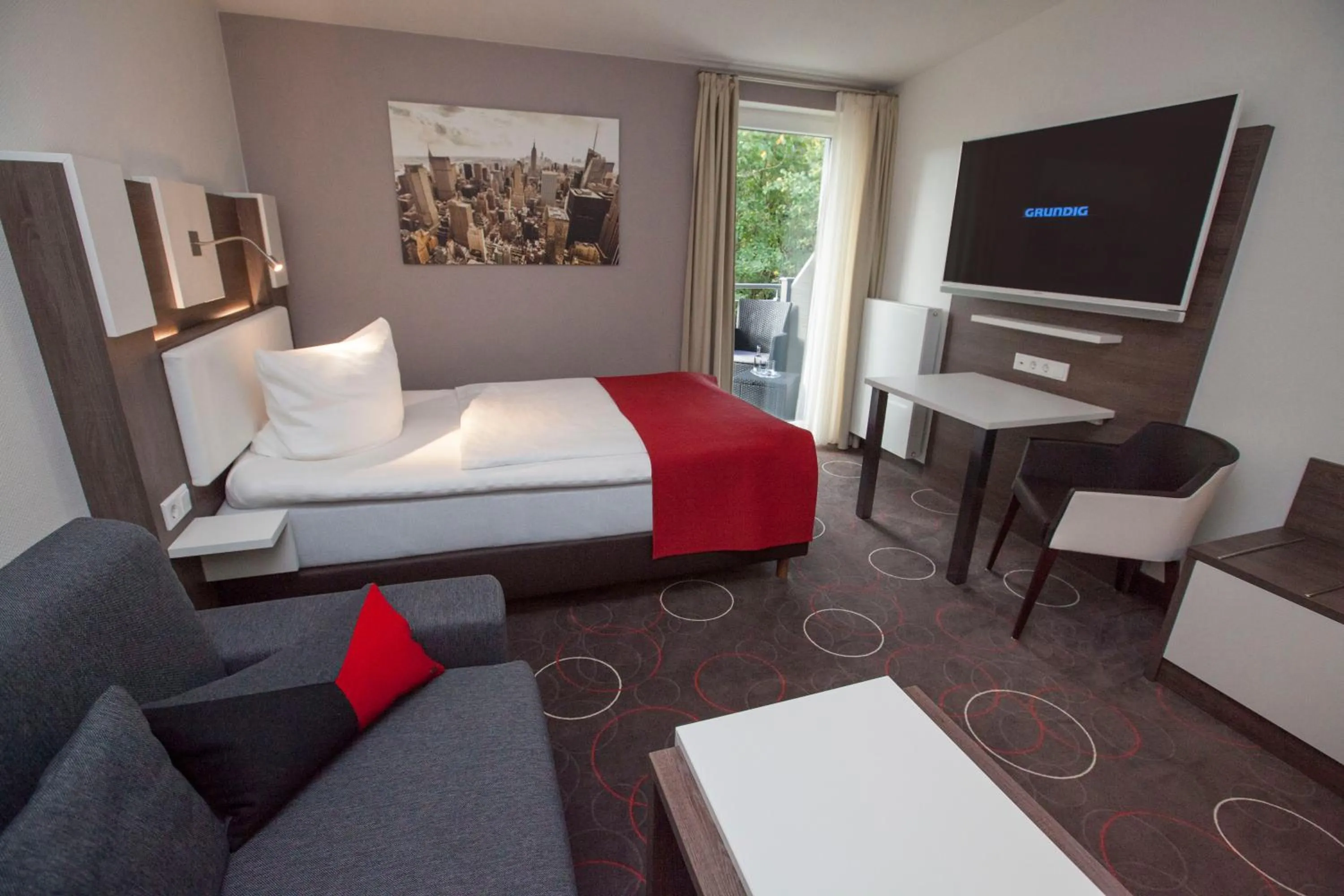 Photo of the whole room, Bed in Hotel Gasthof Handewitt