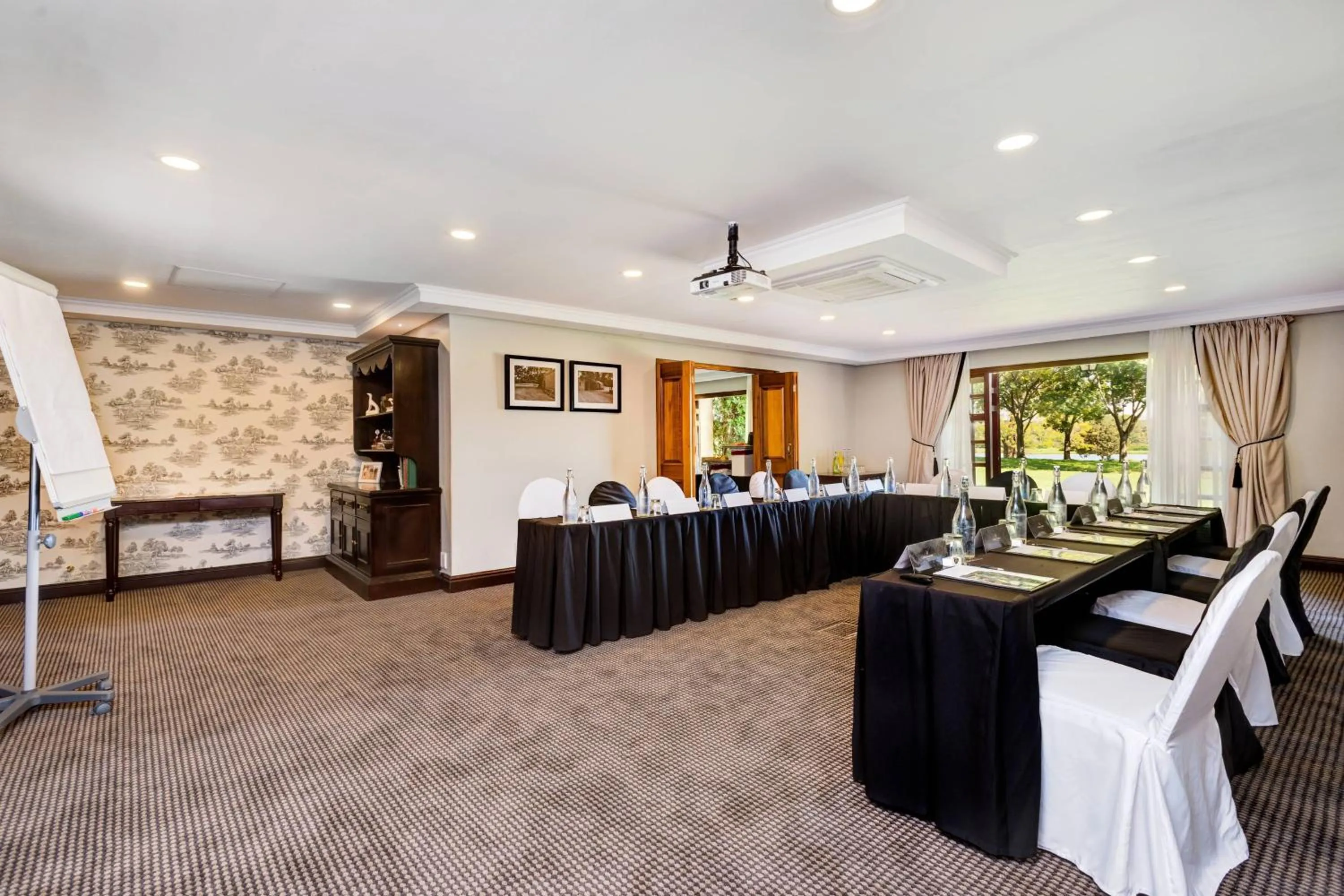 Meeting/conference room in Irene Country Hotel, Autograph Collection