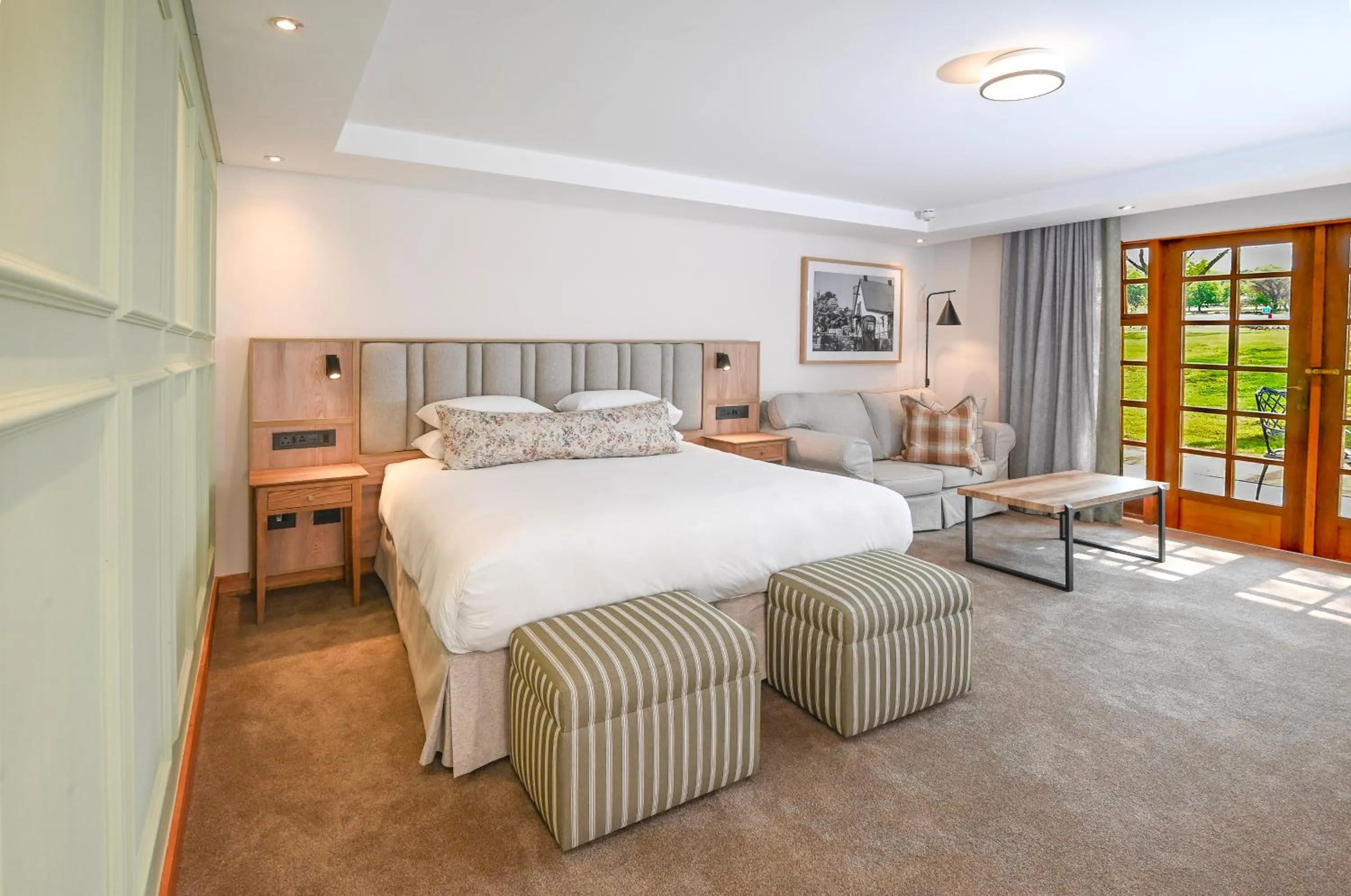 Bedroom, Bed in Irene Country Hotel, Autograph Collection