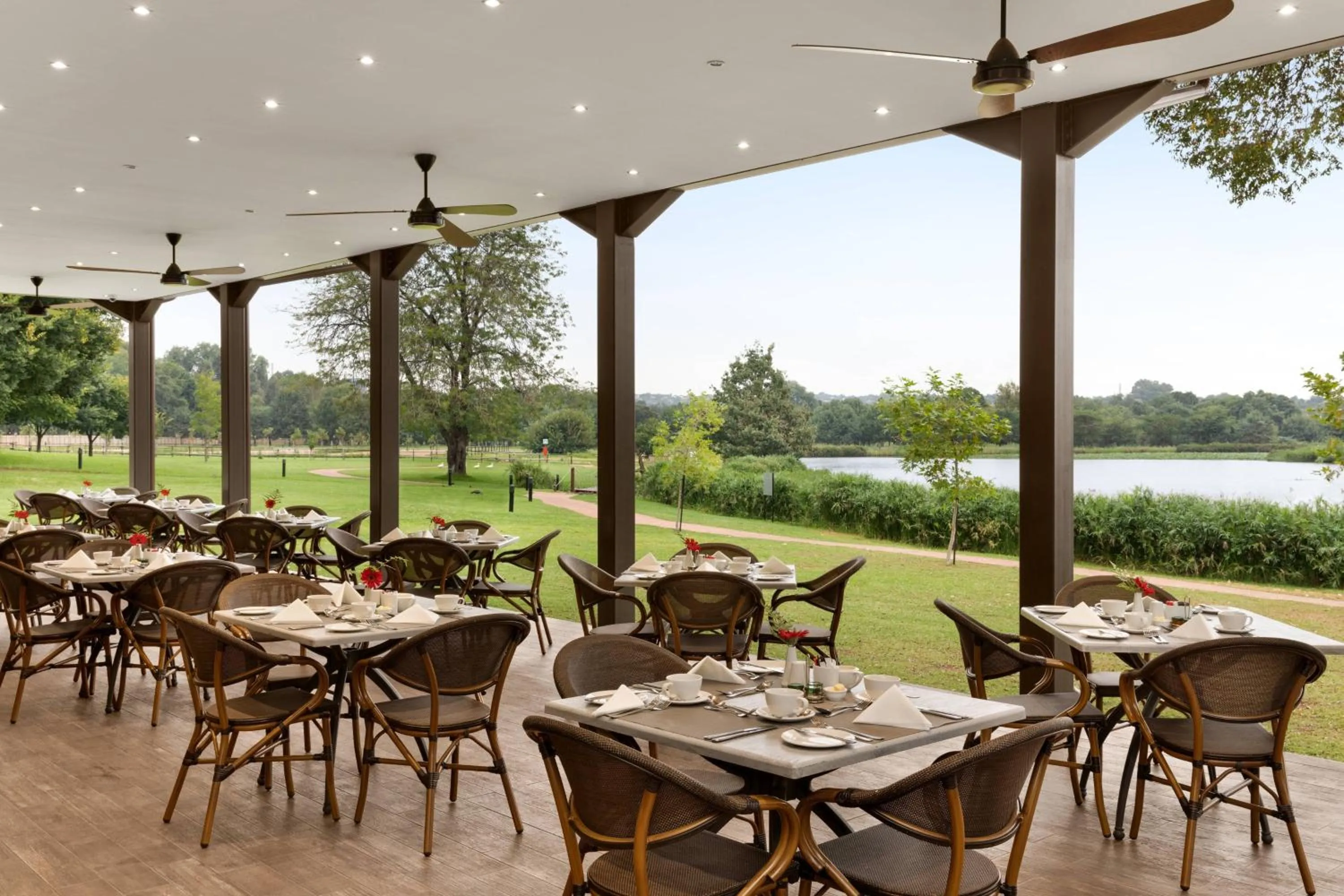 Restaurant/places to eat in Irene Country Hotel, Autograph Collection