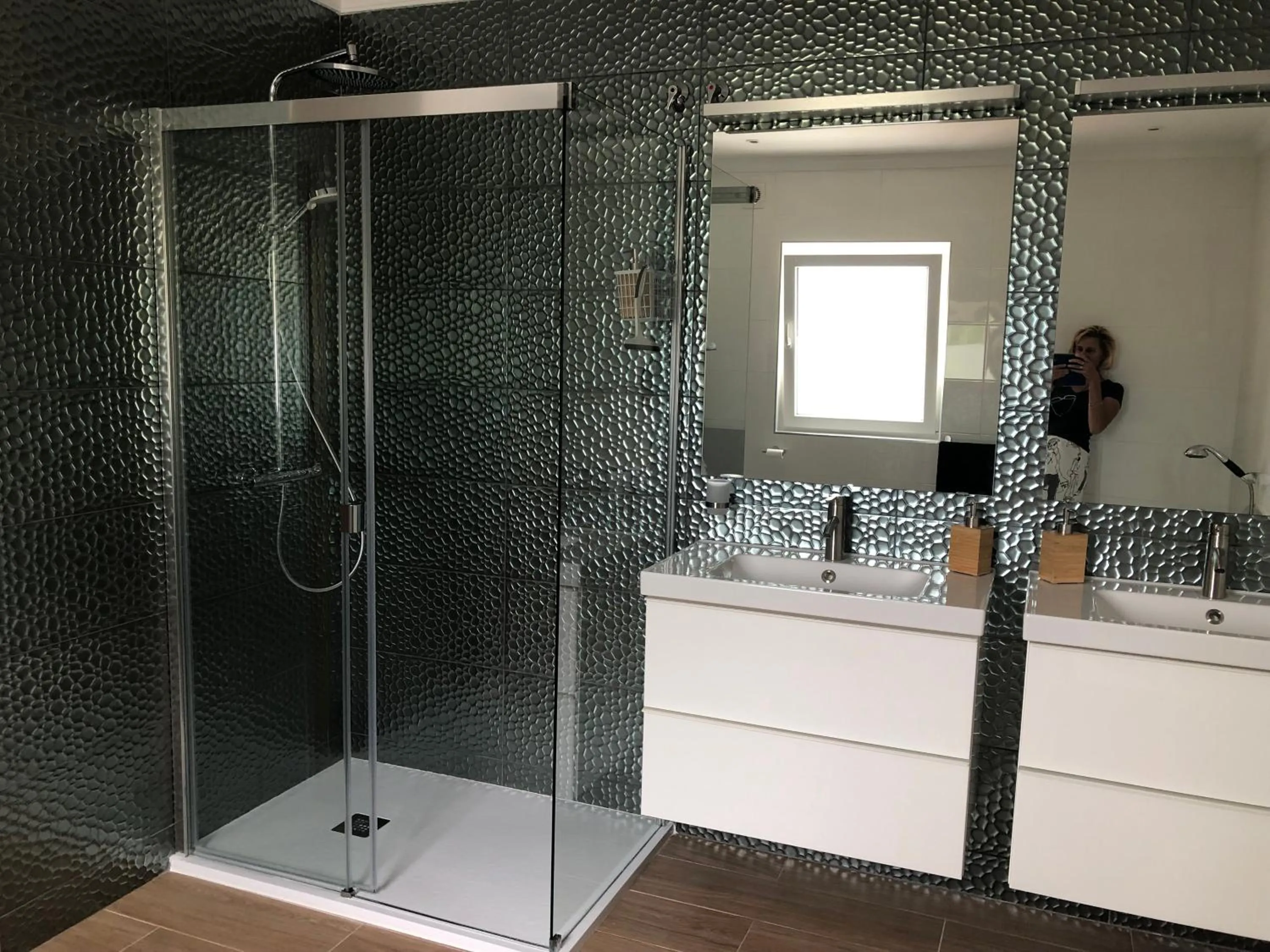 Shower in B&B Villa Archez