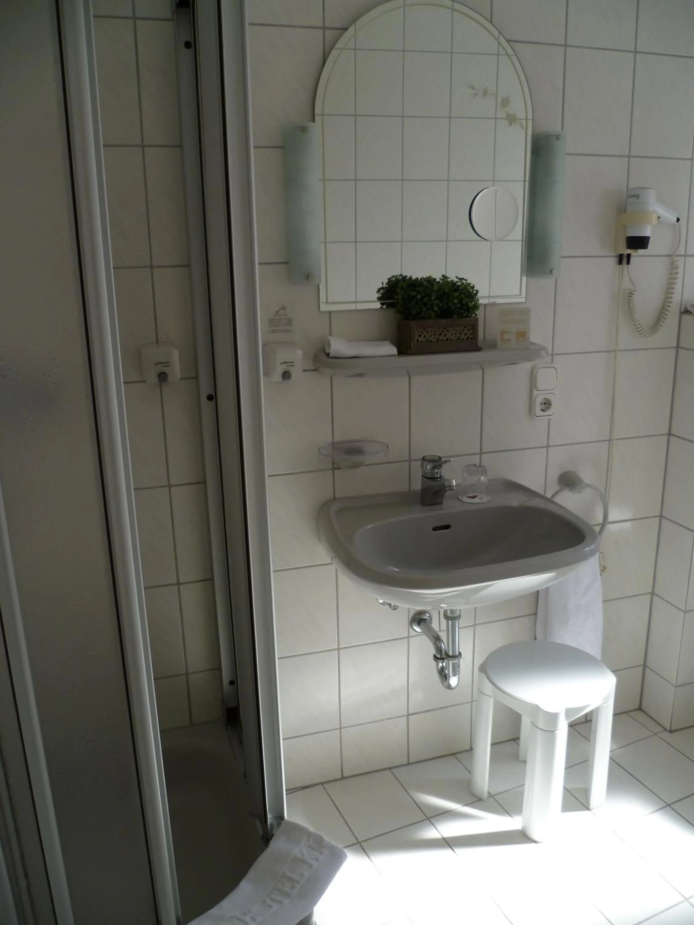 Bathroom in Hotel Kronprinz