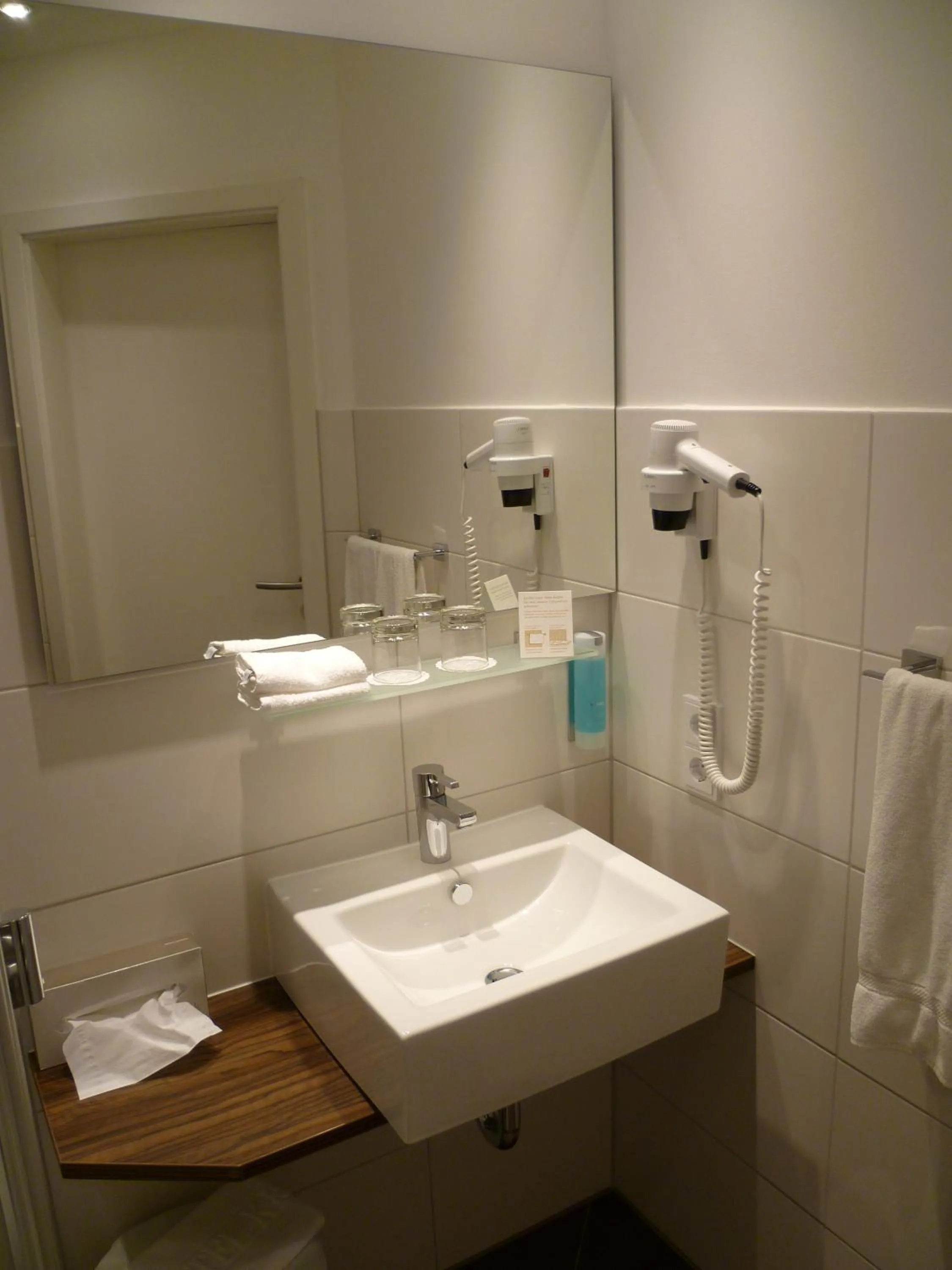 Bathroom in Hotel Kronprinz
