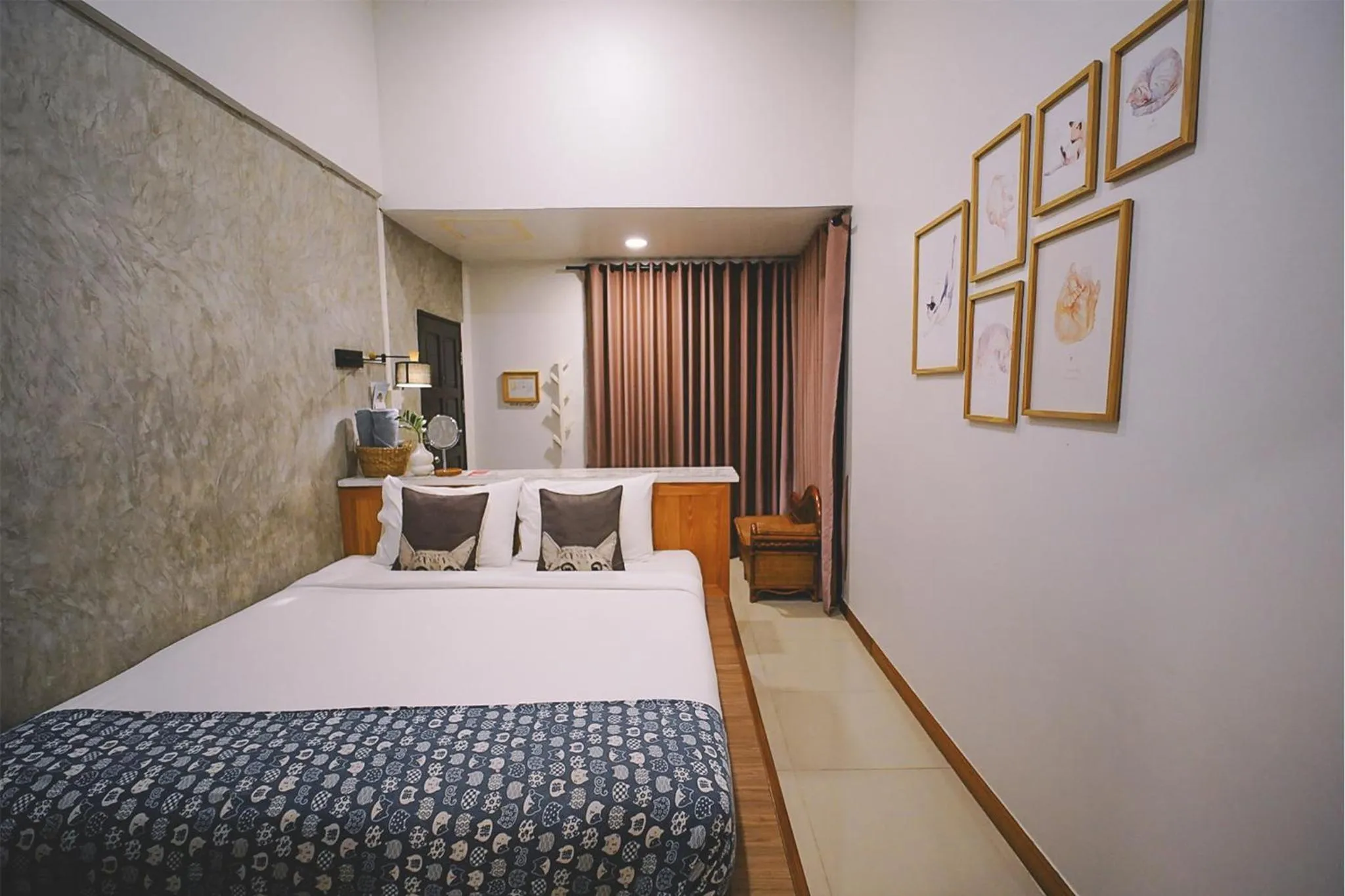 Bed in Sleepy House Chiang Rai