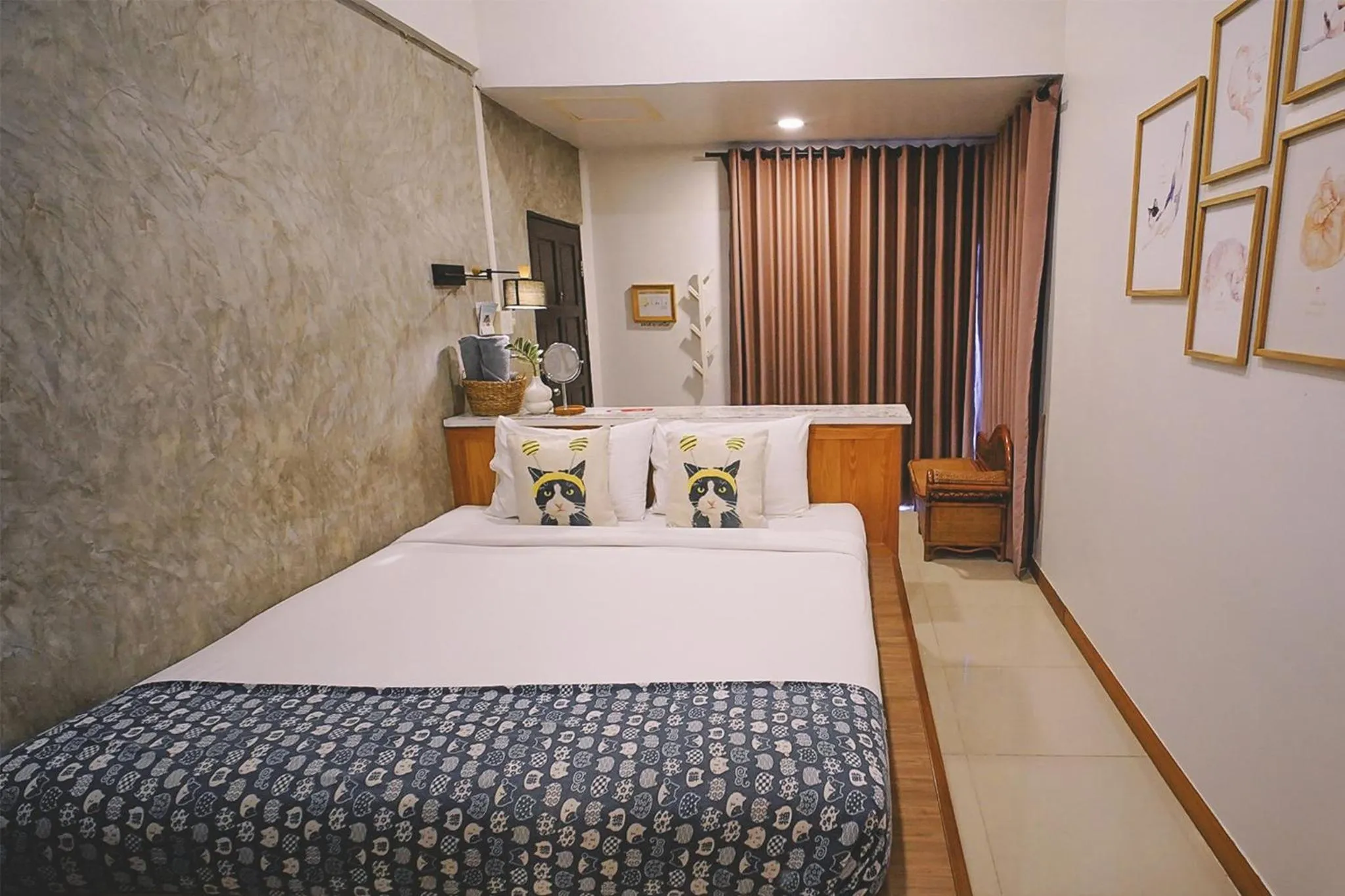 Bed in Sleepy House Chiang Rai