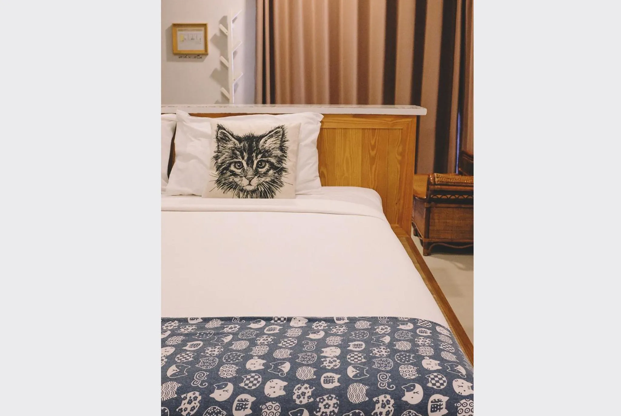 Bed in Sleepy House Chiang Rai