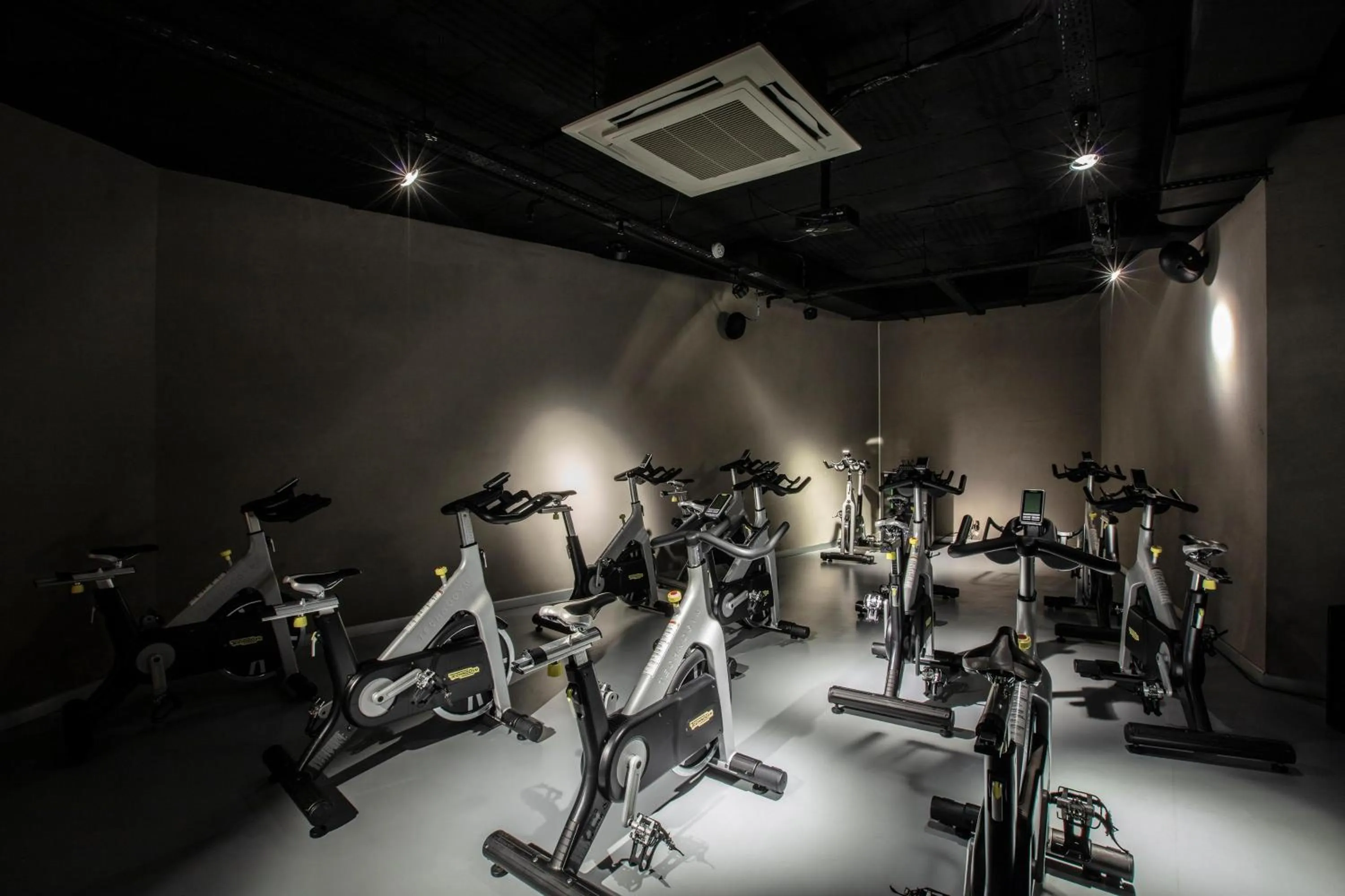 Activities in Charisma De Luxe Hotel