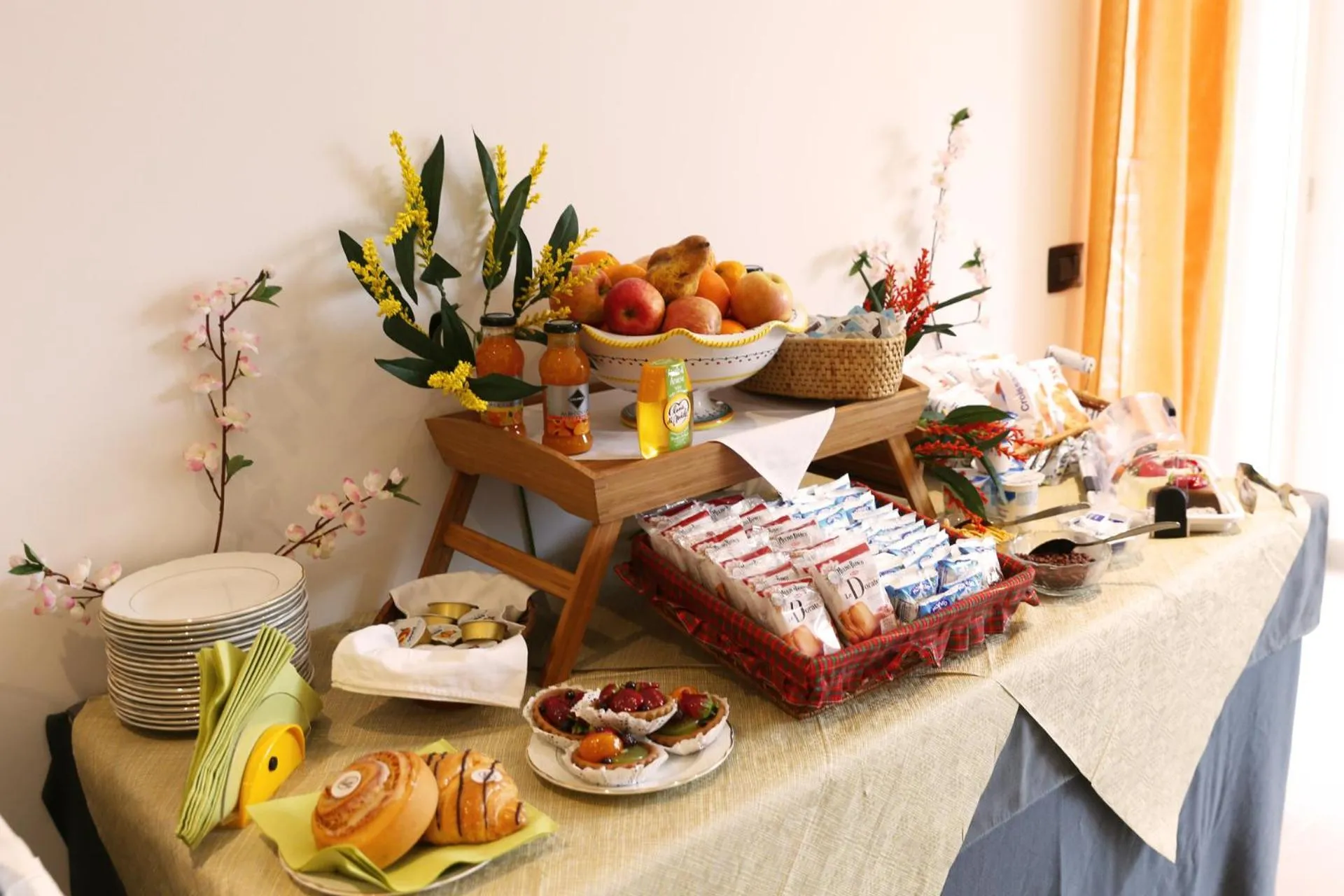 Buffet breakfast in I Fiori di Margherita Luxury B&B