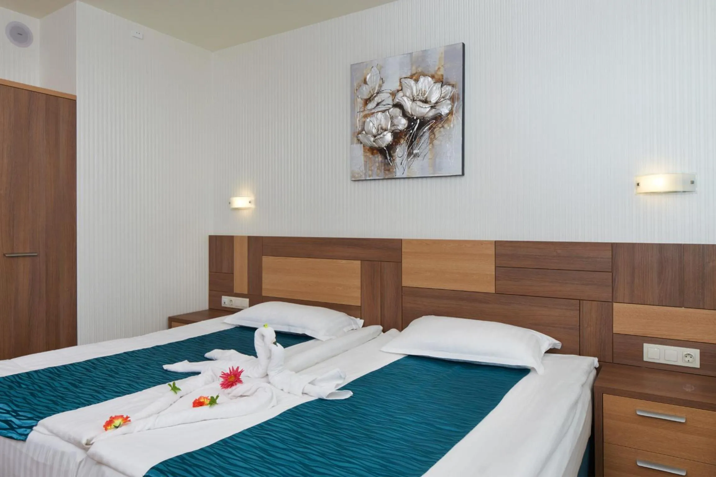 Photo of the whole room, Bed in Paradise Beach Residence - Ultra All Inclusive