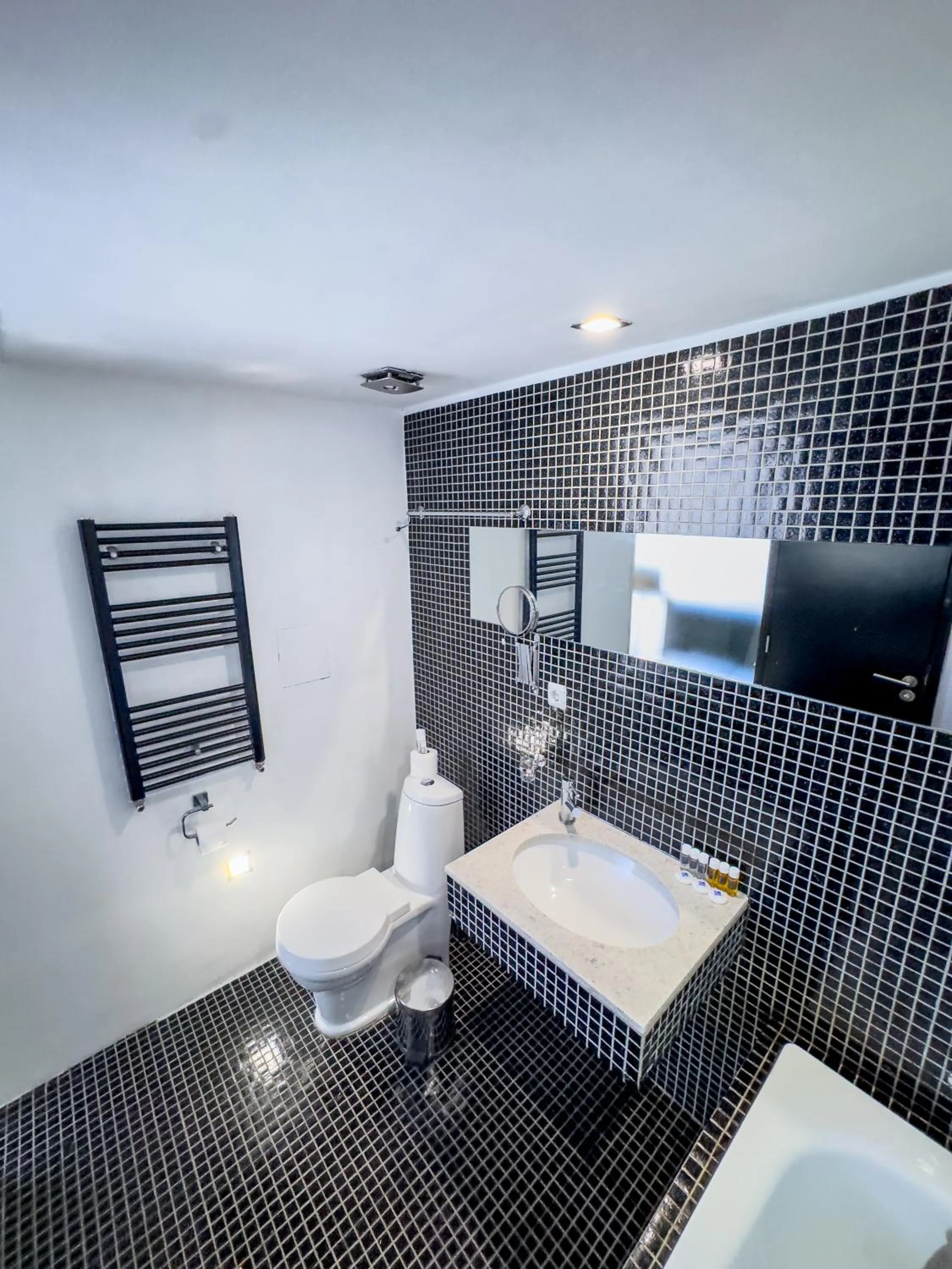 Toilet in Riverside Boutique Hotel