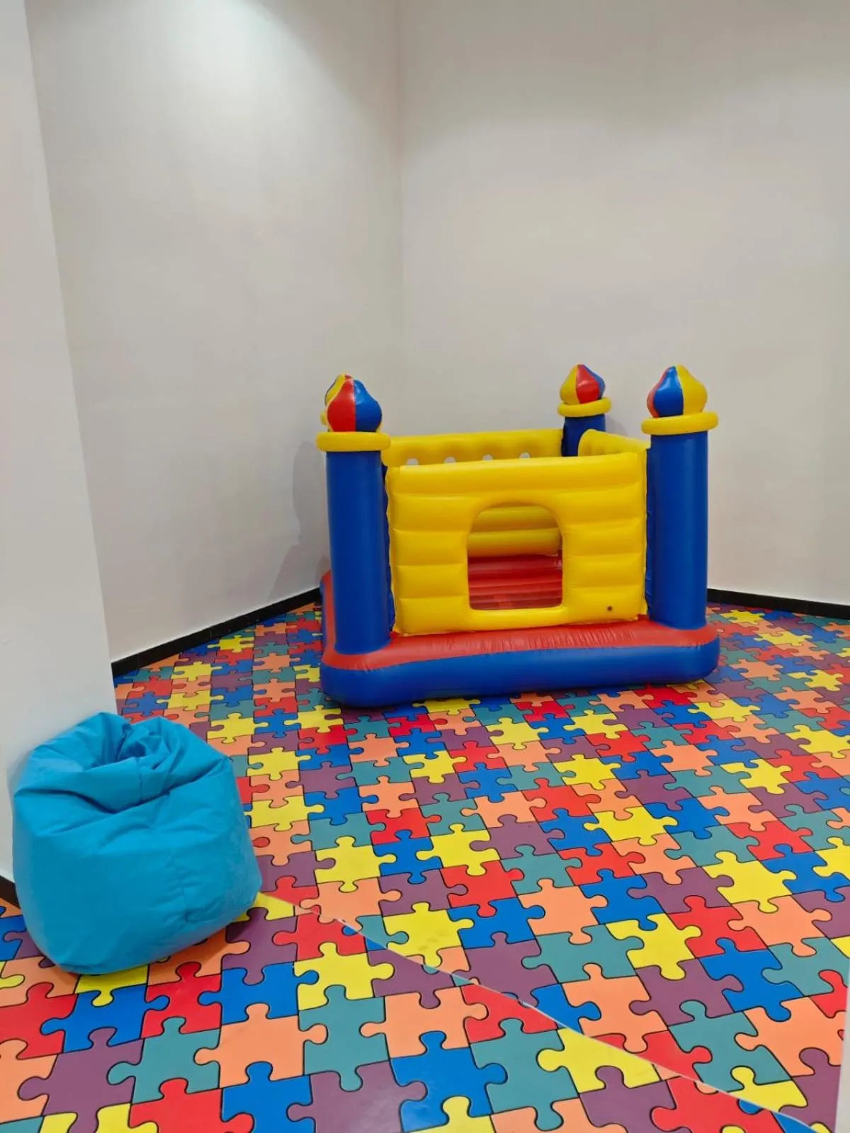 Riverside Boutique Hotel