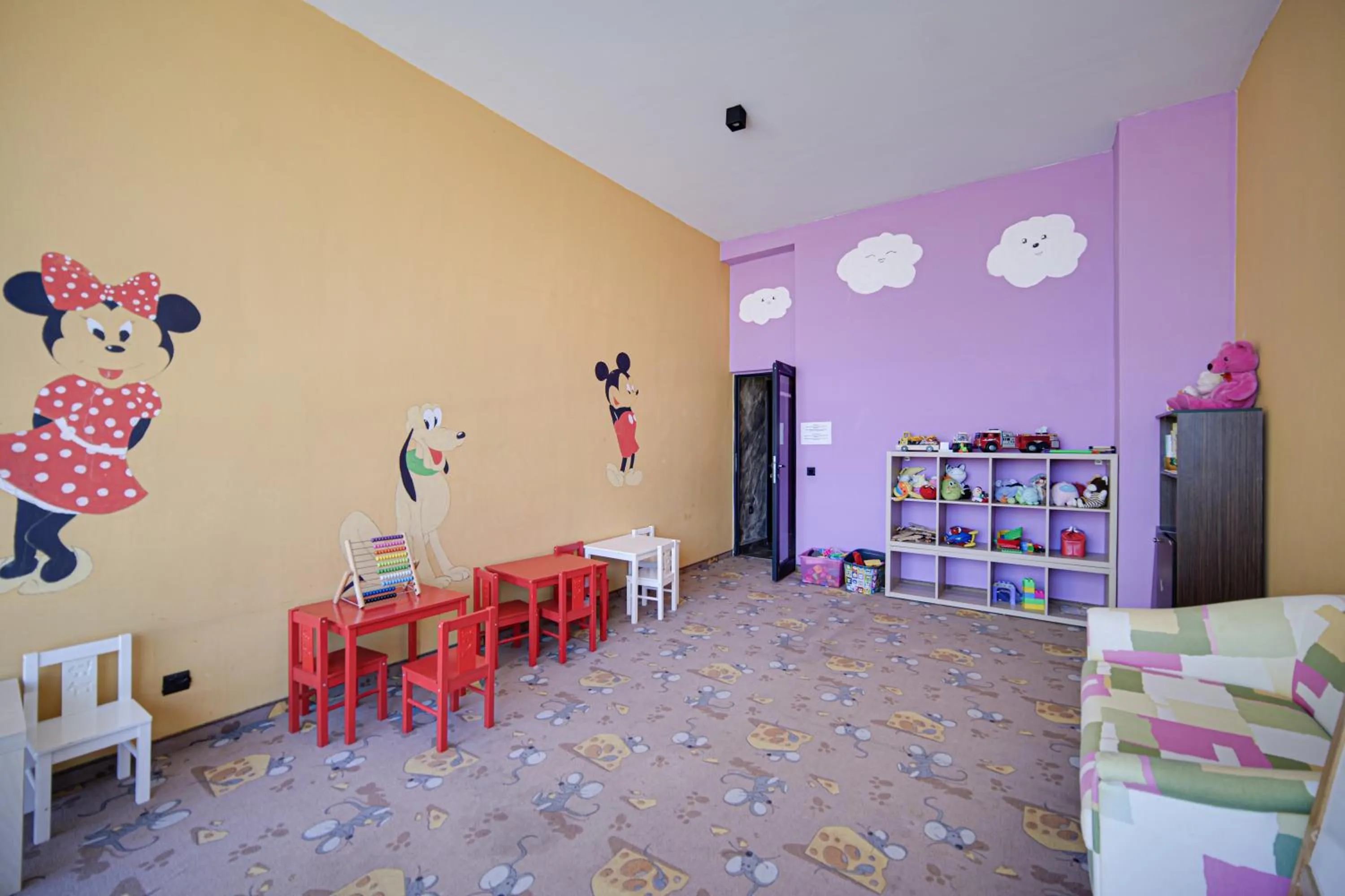 Kids's club in Riverside Boutique Hotel