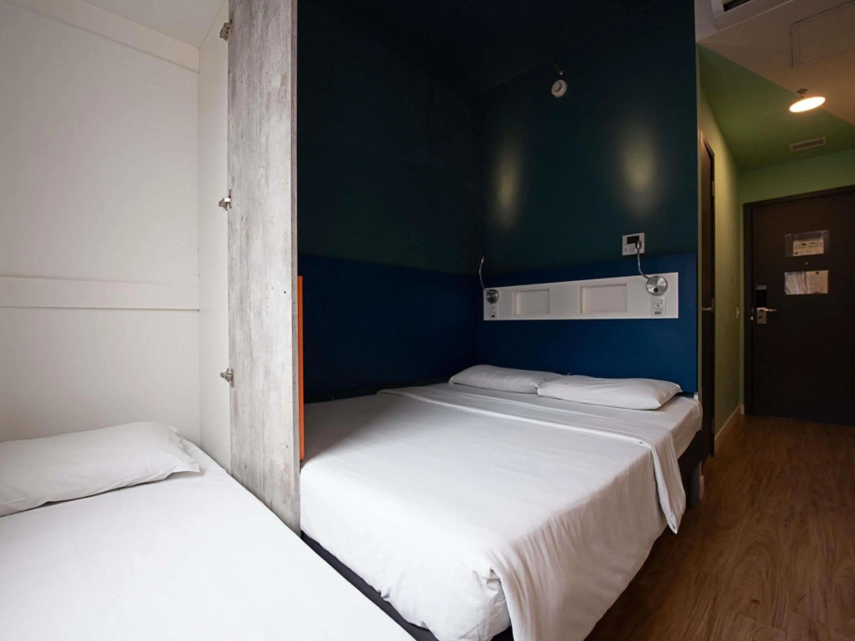 Bedroom, Bed in ibis budget Santos Gonzaga