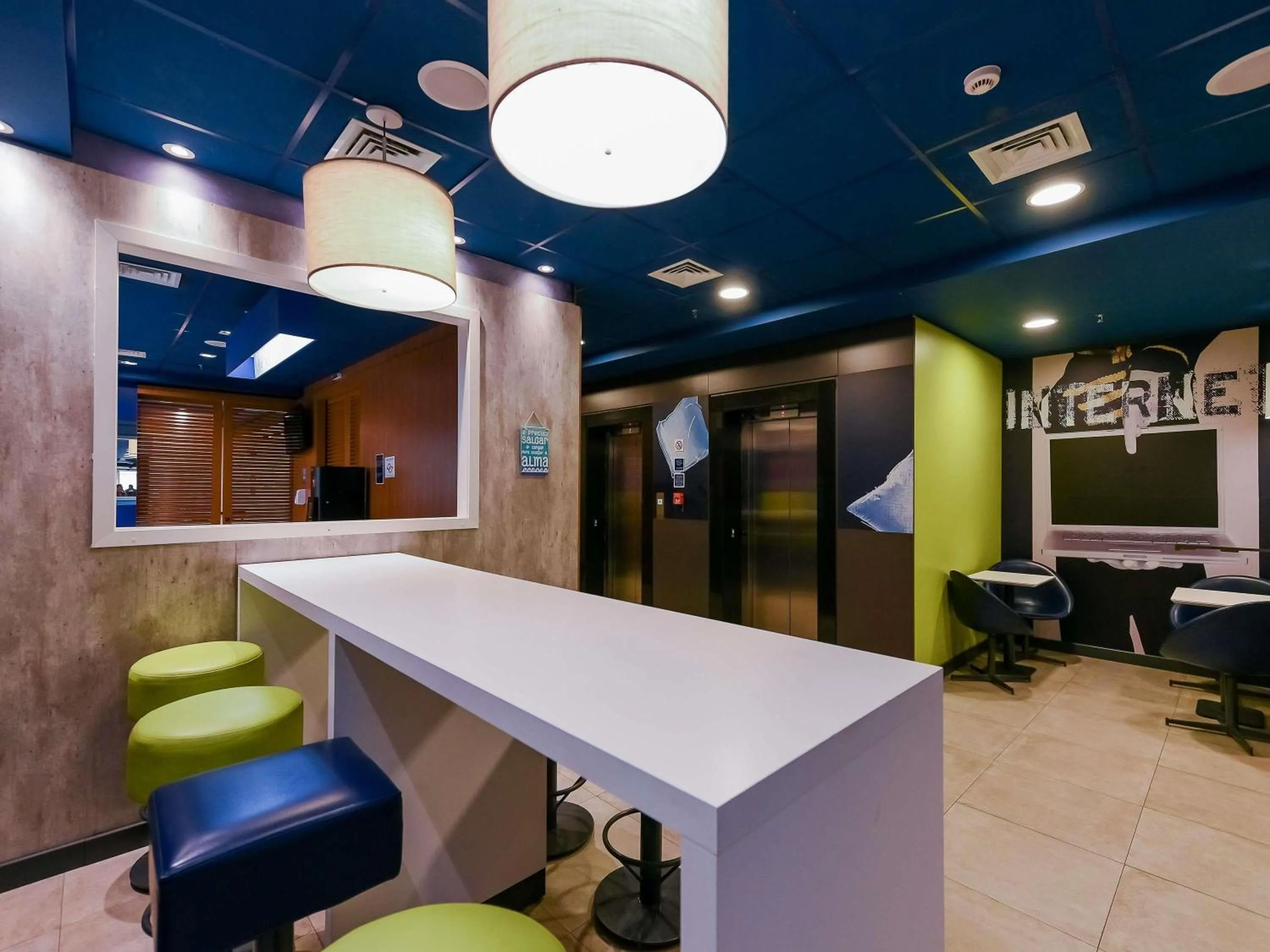 Property building in ibis budget Santos Gonzaga