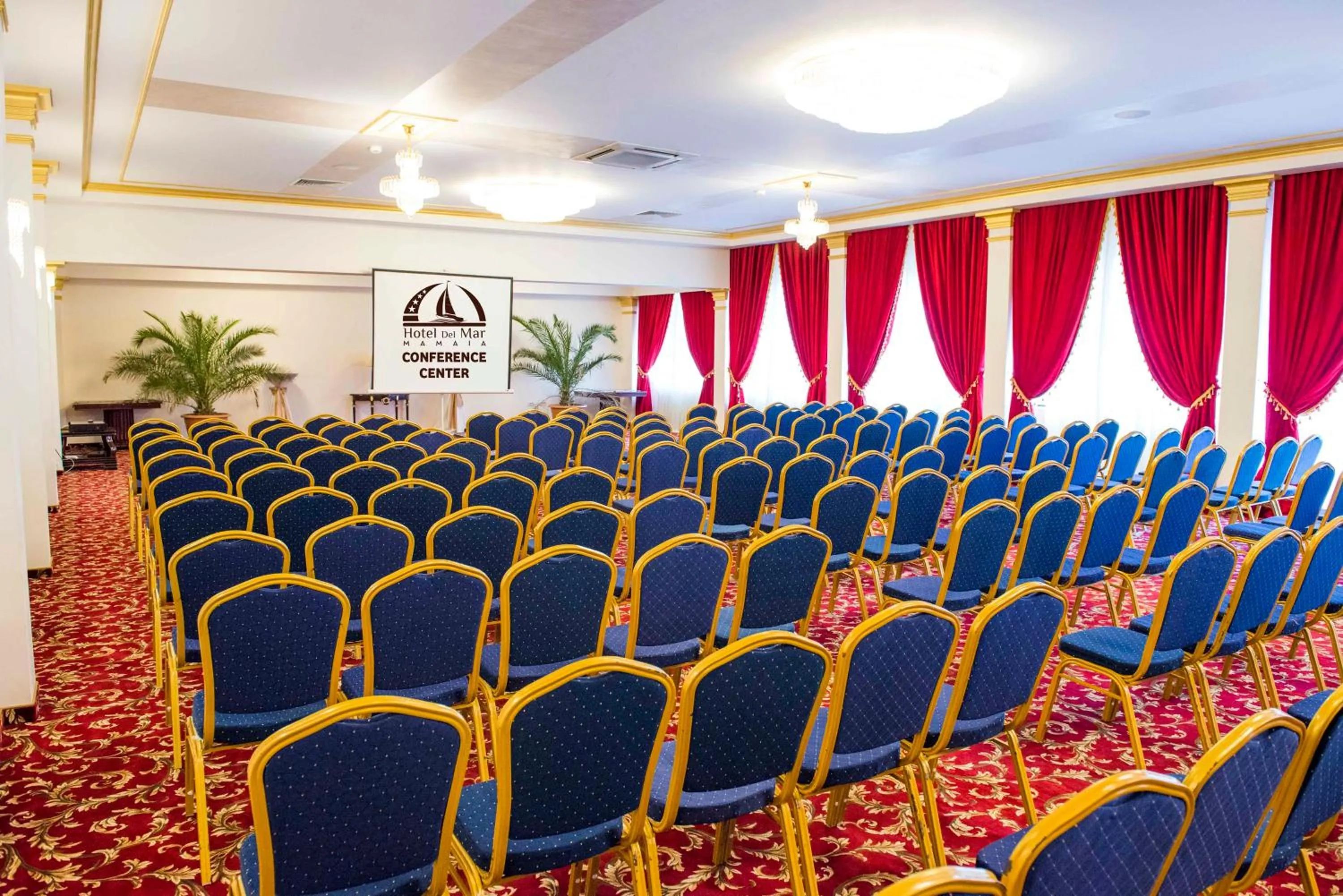 Business facilities in Hotel Del Mar & Conference Center