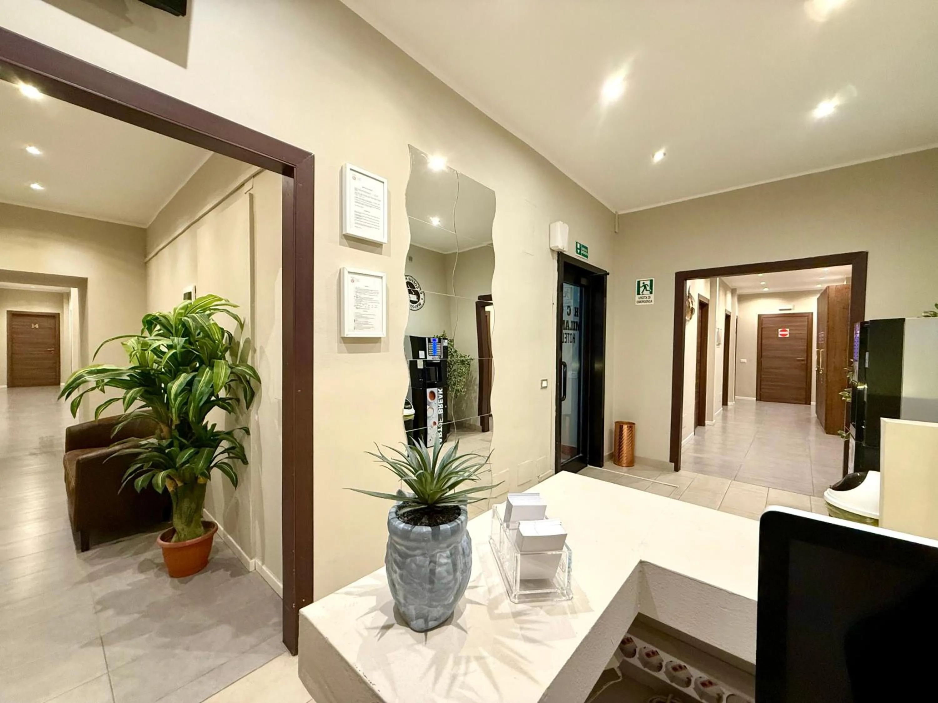 TV and multimedia in Carlo Goldoni Hotel