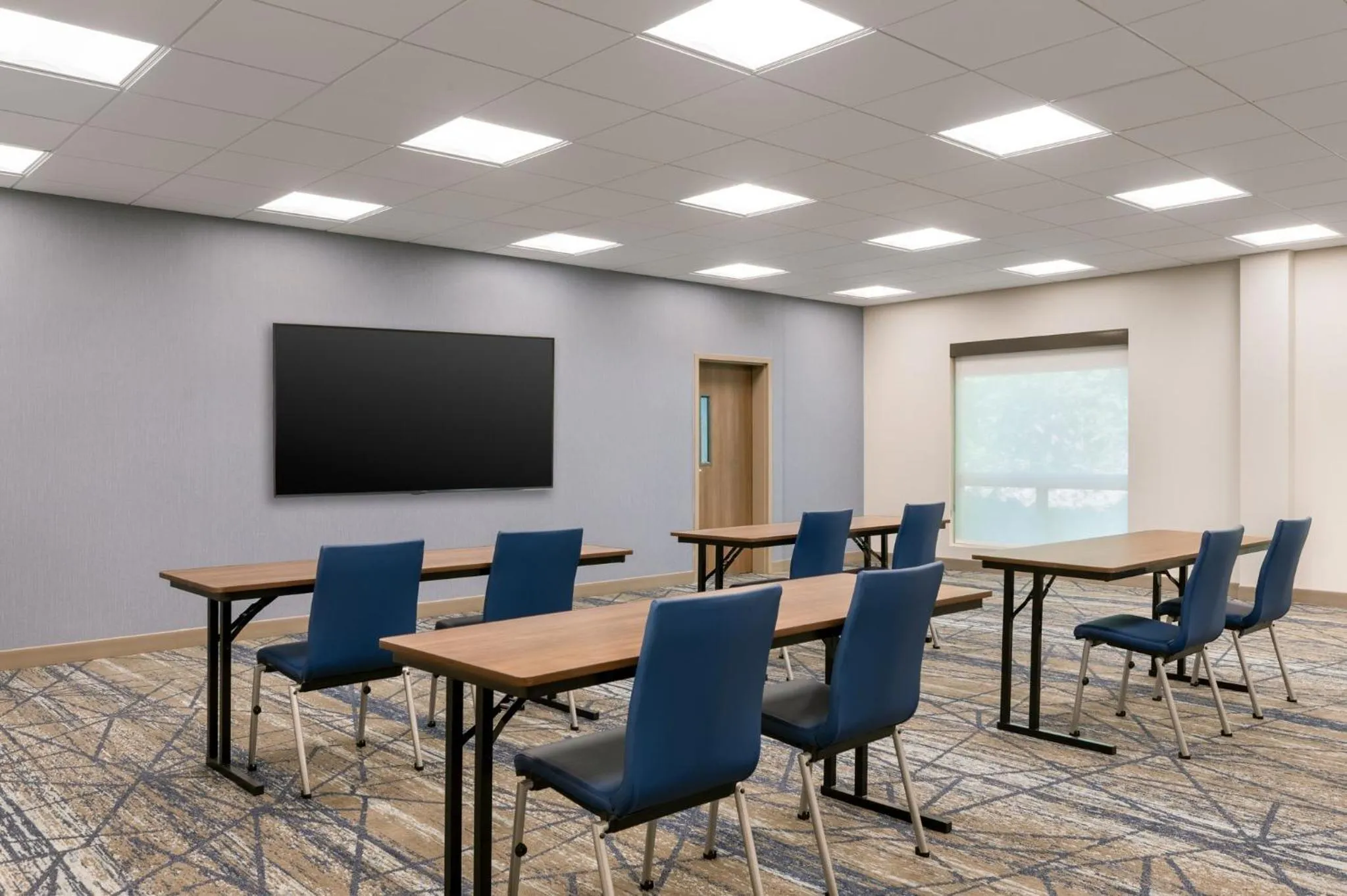 Meeting/conference room in Holiday Inn Express & Suites Pittsfield-Lenox-Berkshires by IHG