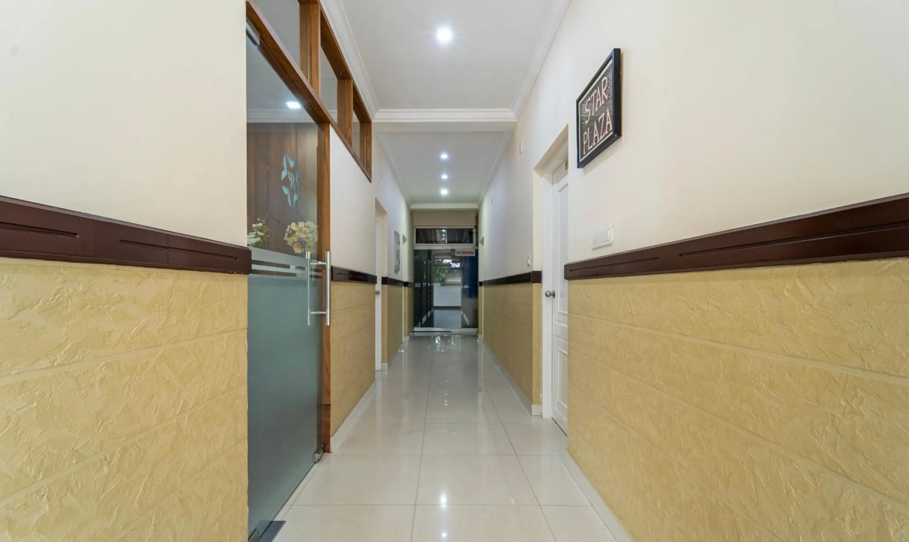 Lobby or reception in Treebo Thoduvas Star Plaza Cochin Airport