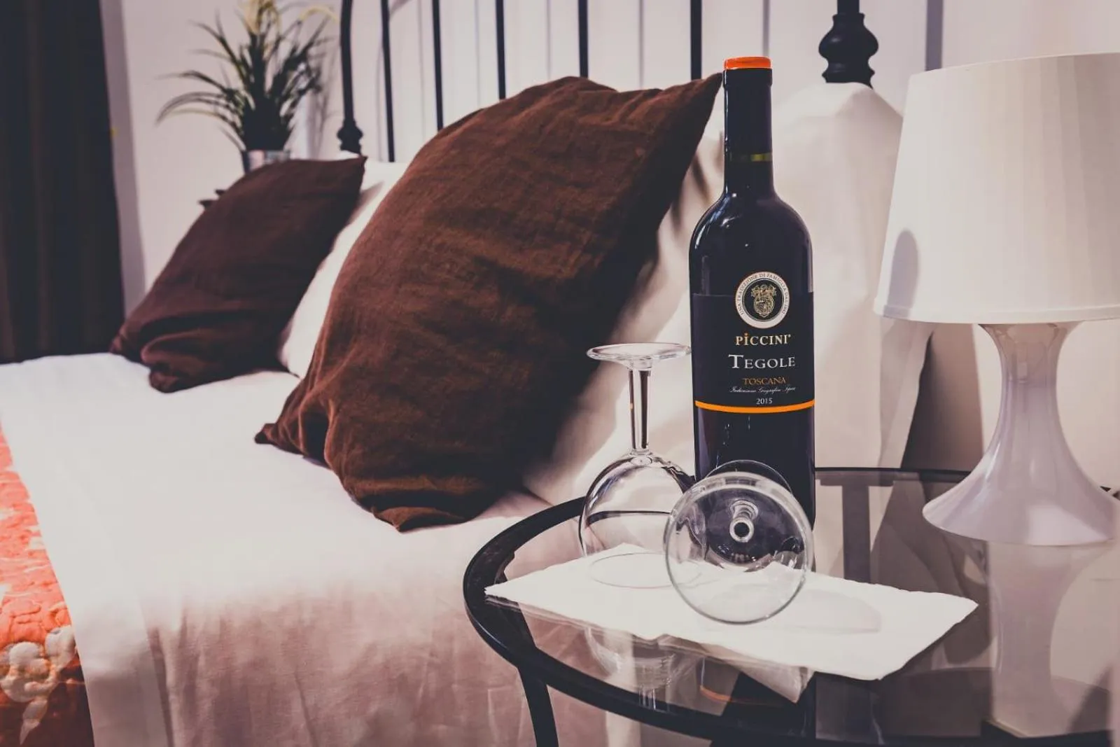 Bedroom, Bed in Gattopardo Rooms Florence