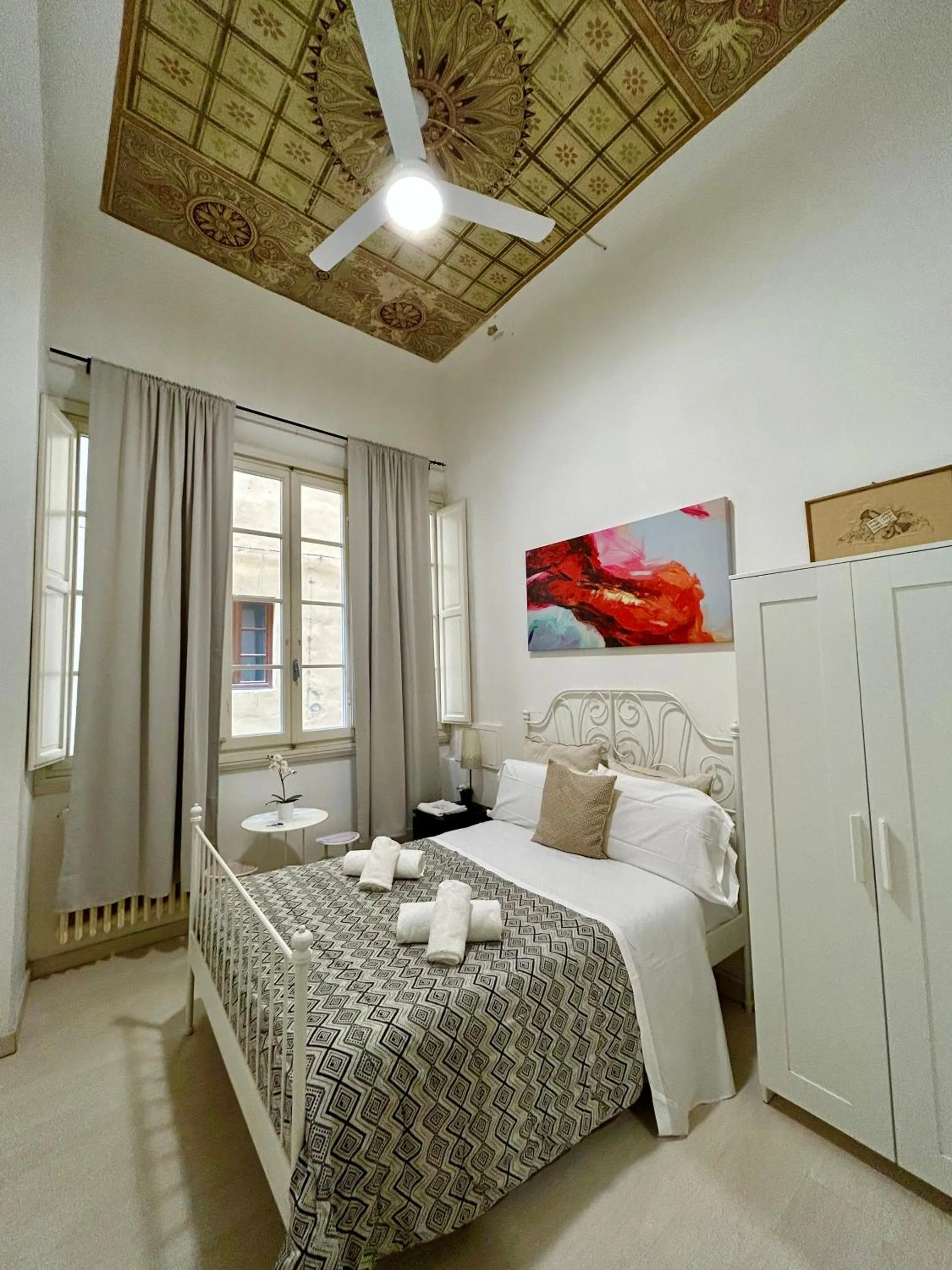 Bedroom, Bed in Gattopardo Rooms Florence