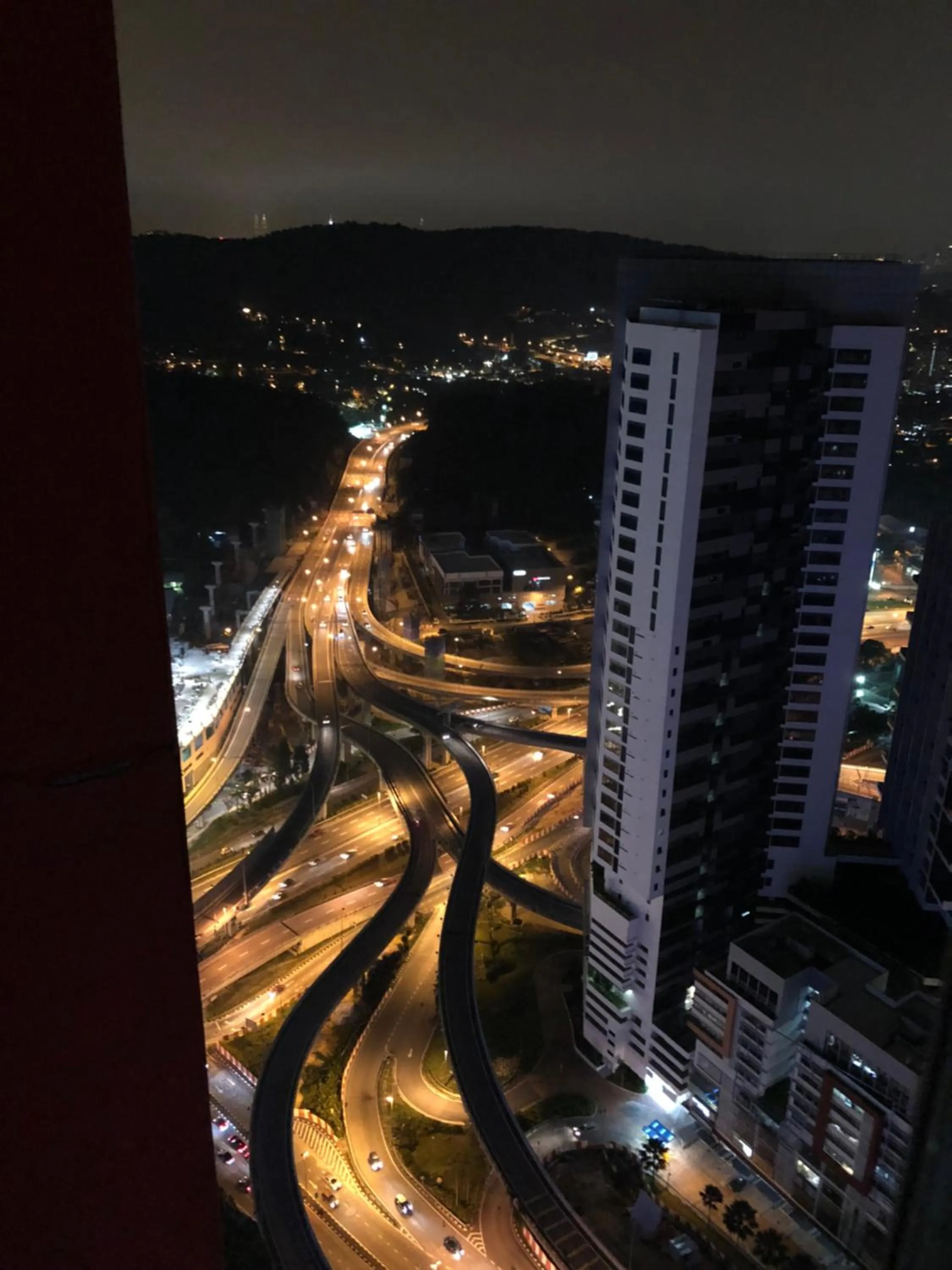 Empire Damansara Residence Suites