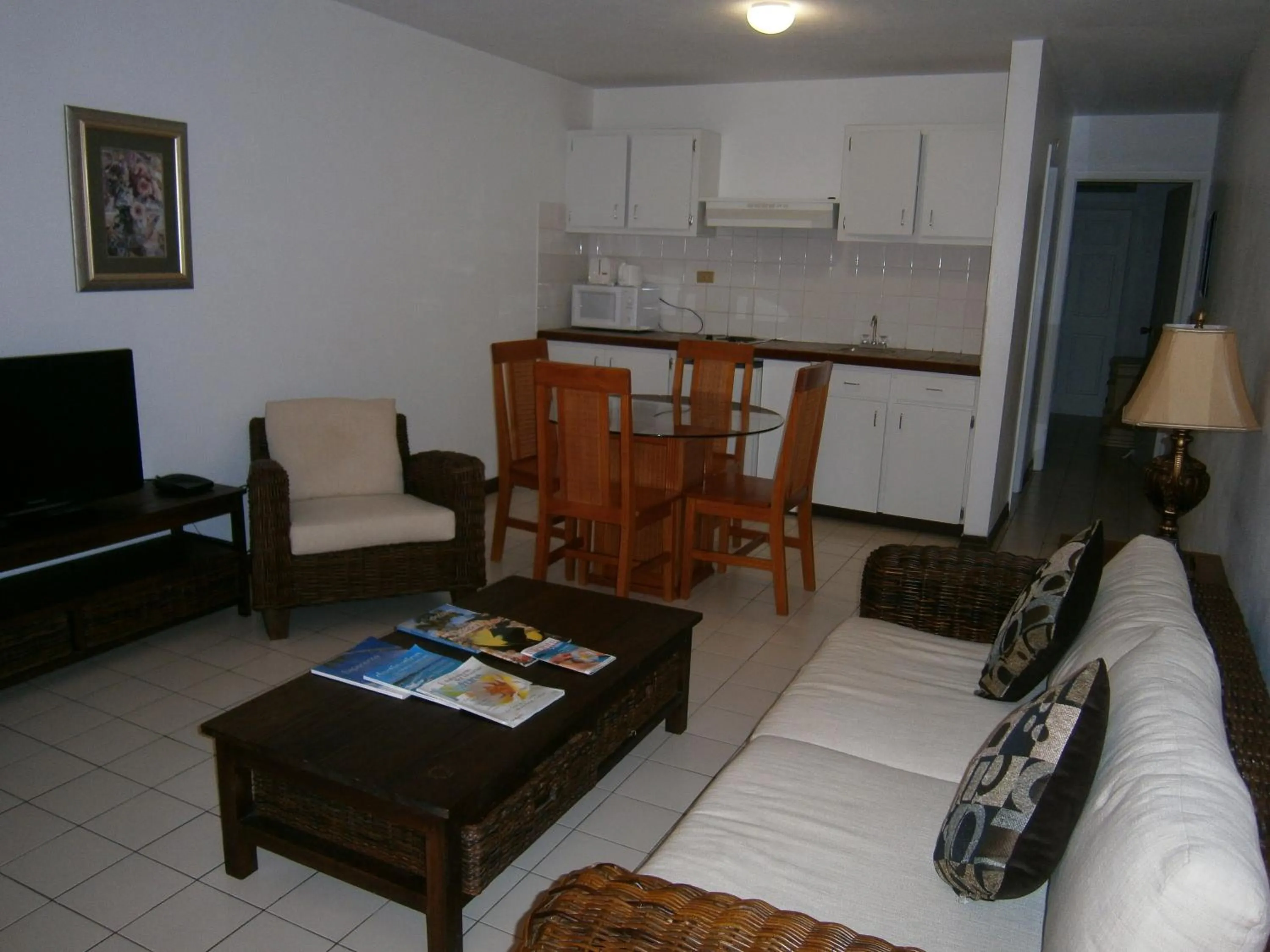 Living room in L'Esperance Hotel