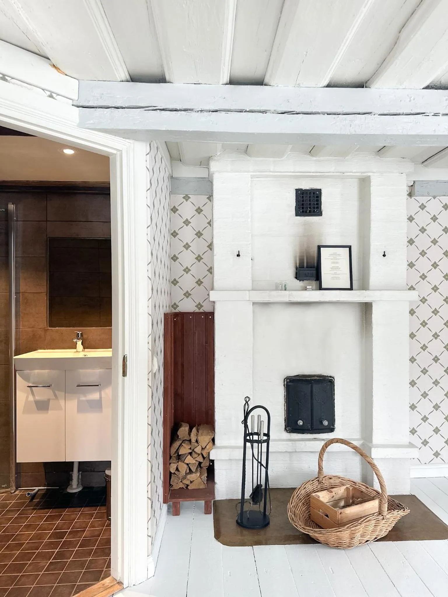 Toilet in Mustion Linna / Svartå Manor