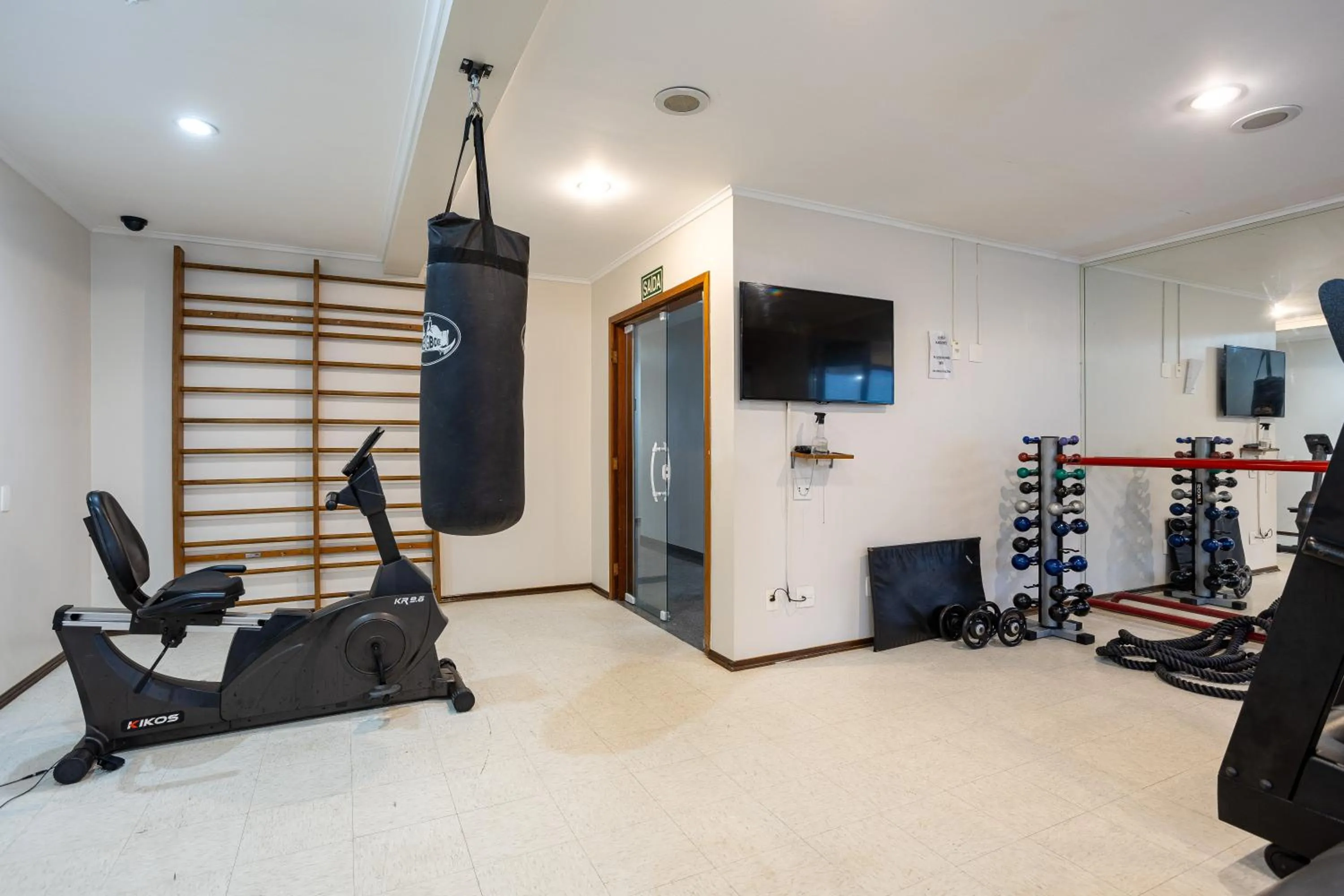 Fitness centre/facilities in Park Tower Campinas Residence by Nacional Inn