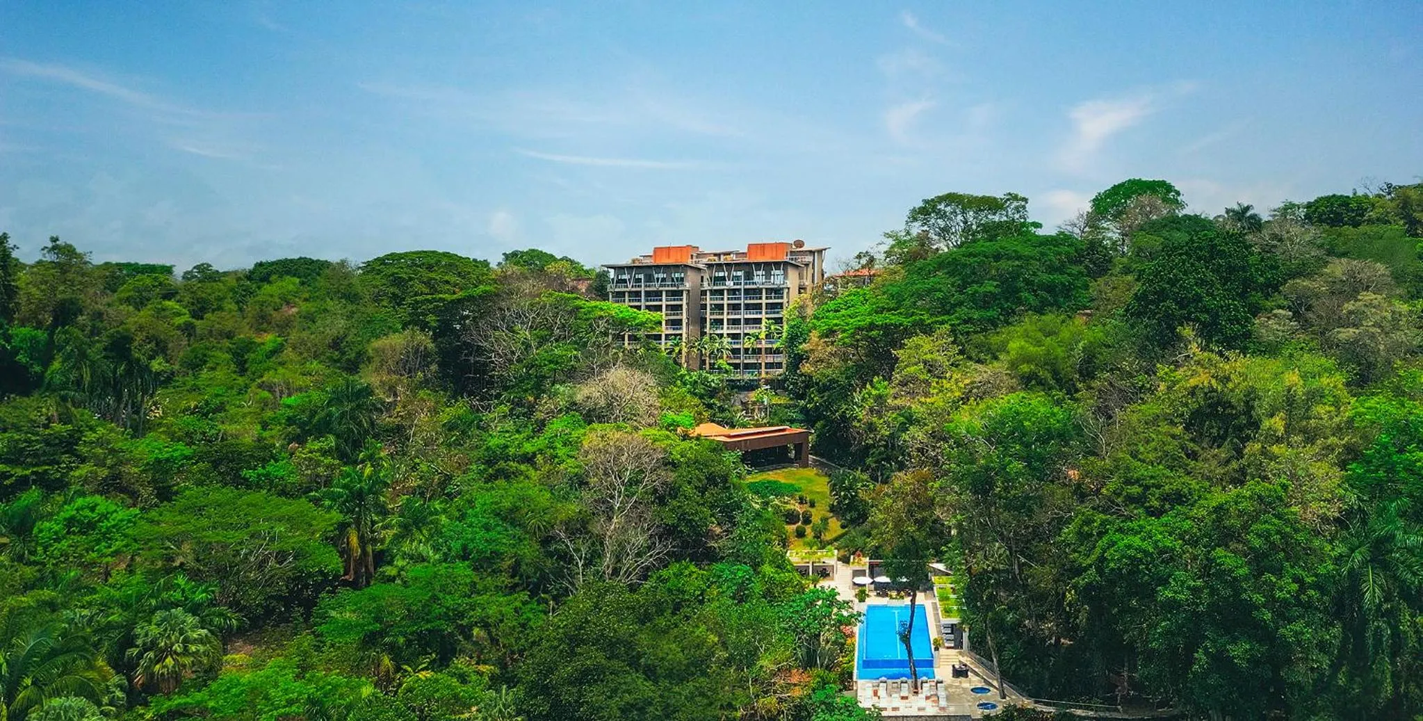 Property building in Los Altos Resort