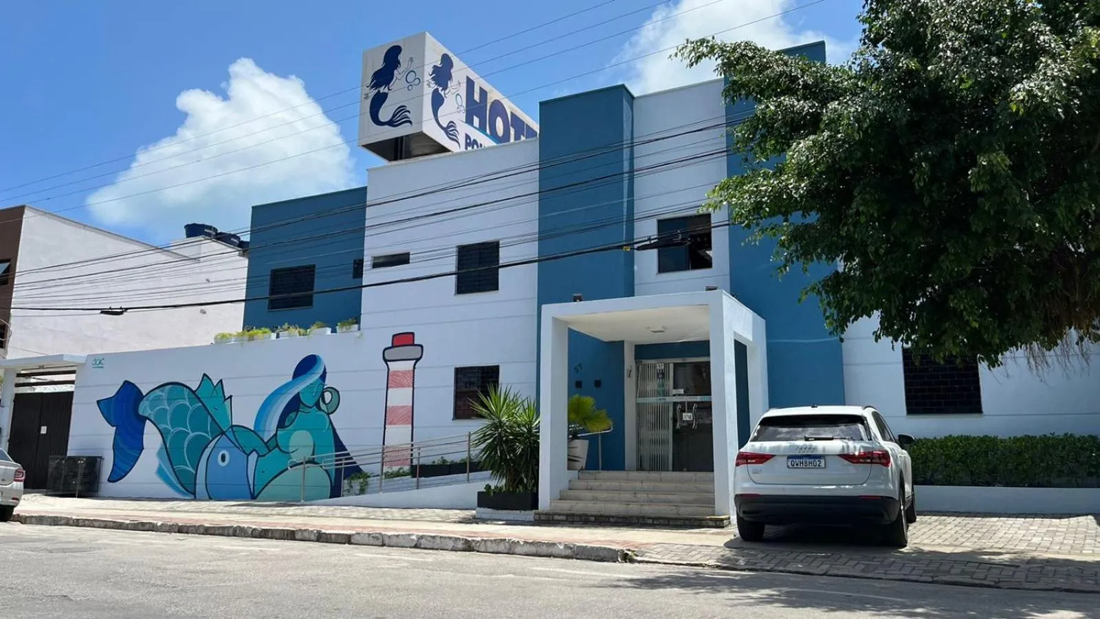 Property building in Hotel Pousada Da Sereia