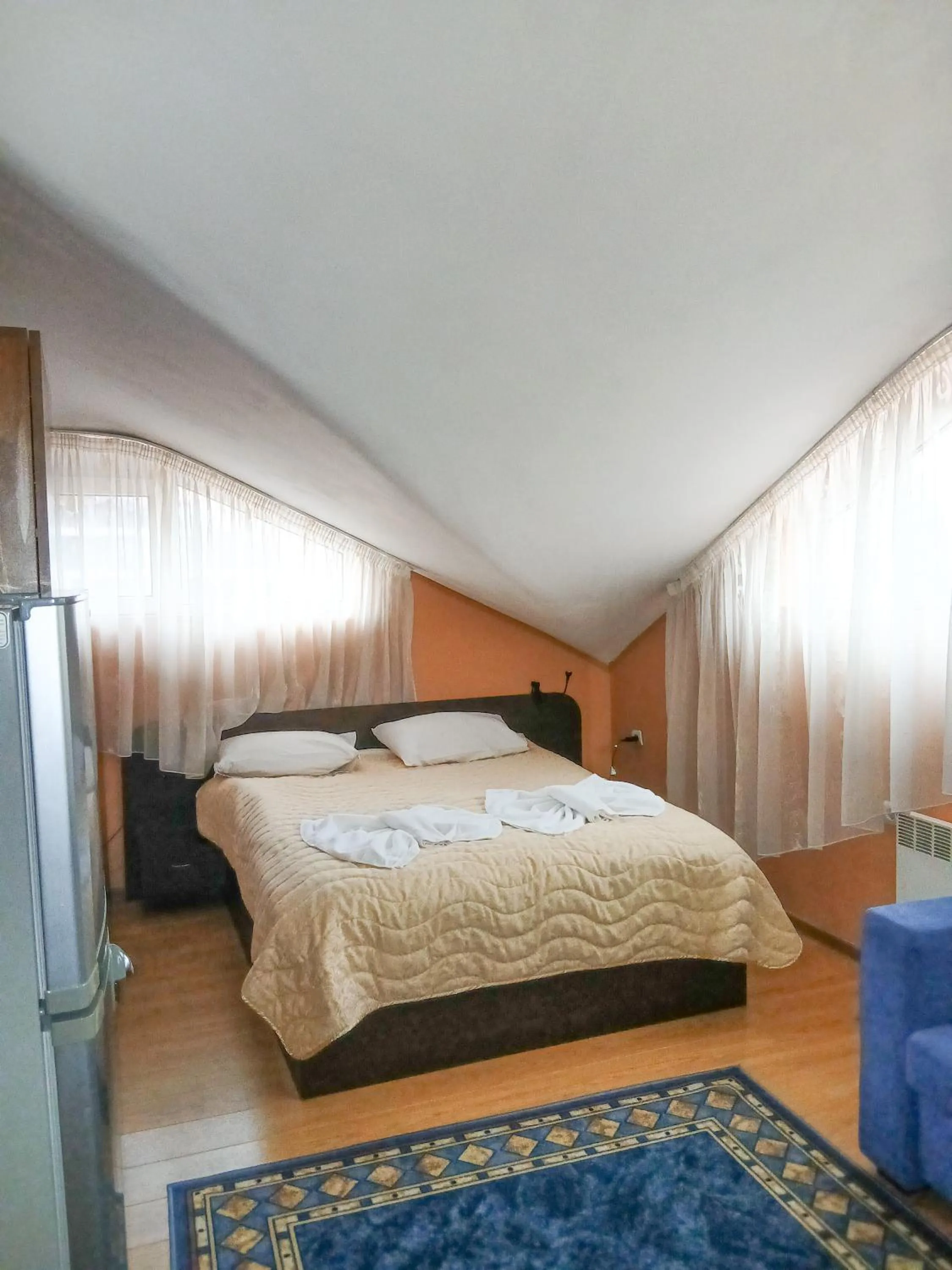 Bedroom, Bed in Hotel Bojur & Bojurland Apartment Complex