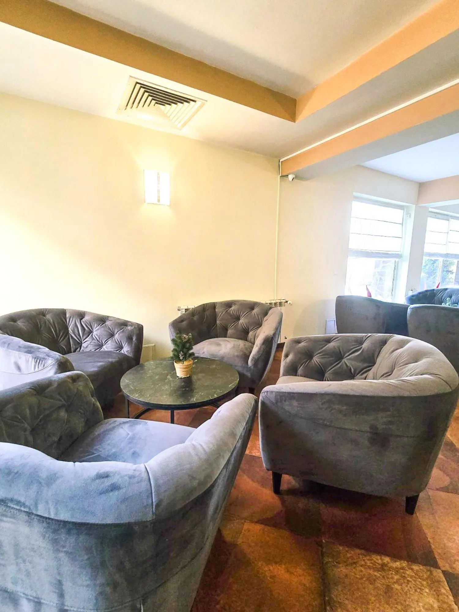 Lobby or reception in Hotel Bojur & Bojurland Apartment Complex