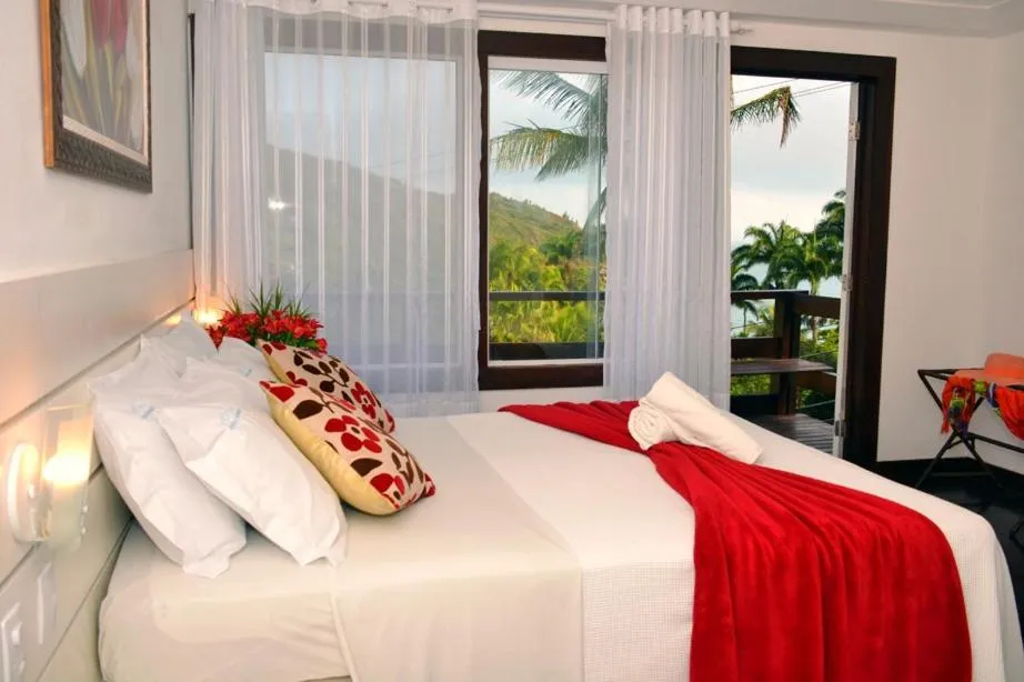 Bed in Coronado Inn Hotel