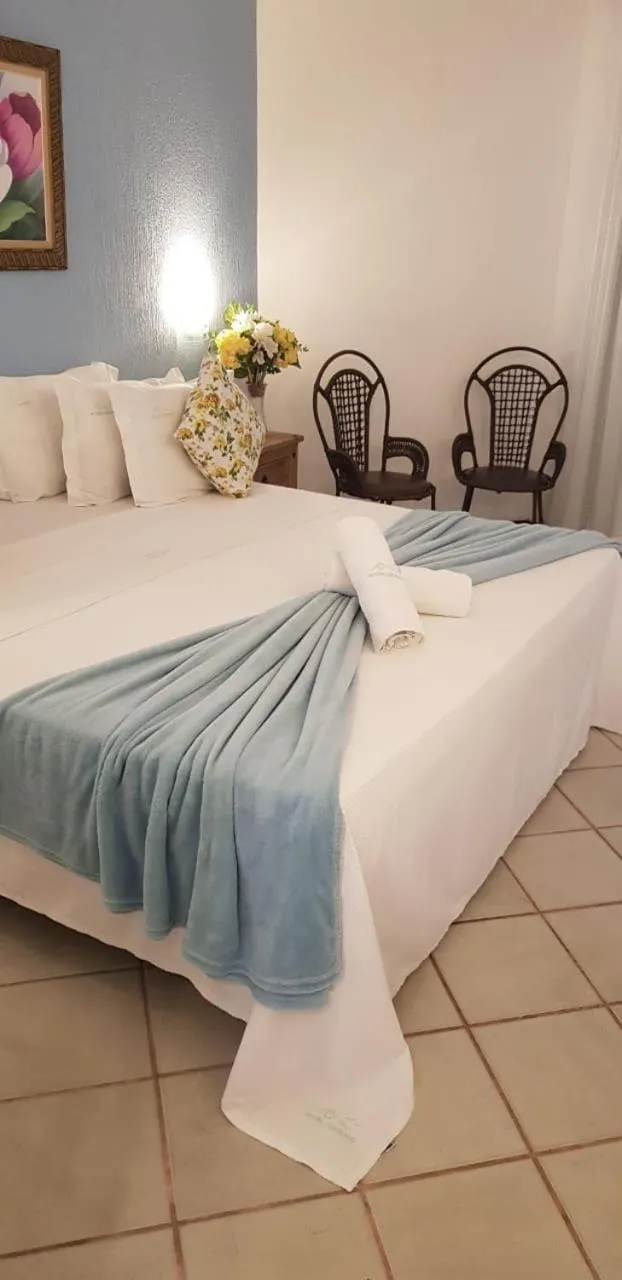 Bed in Coronado Inn Hotel