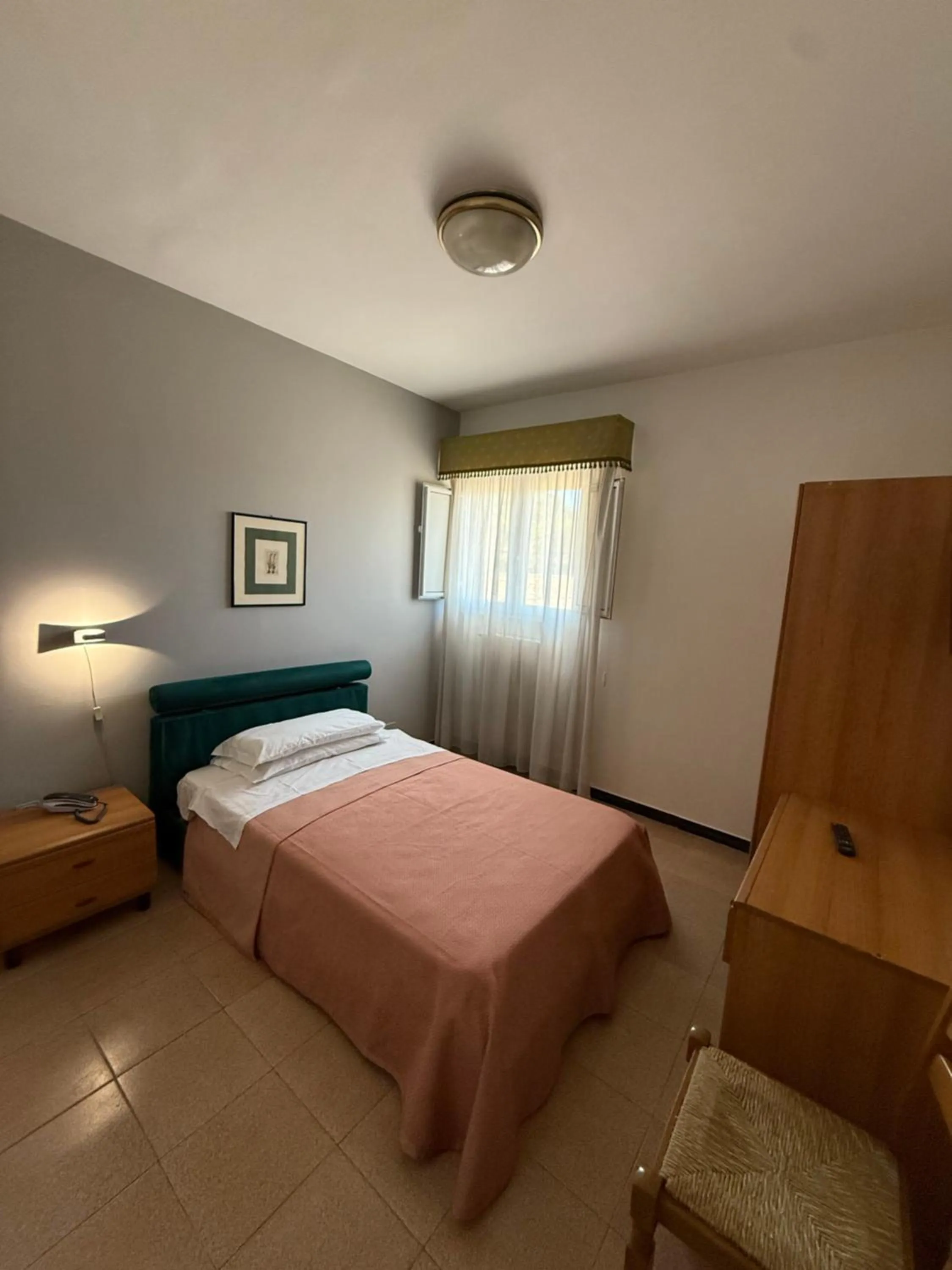 Bed in Cristal Hotel