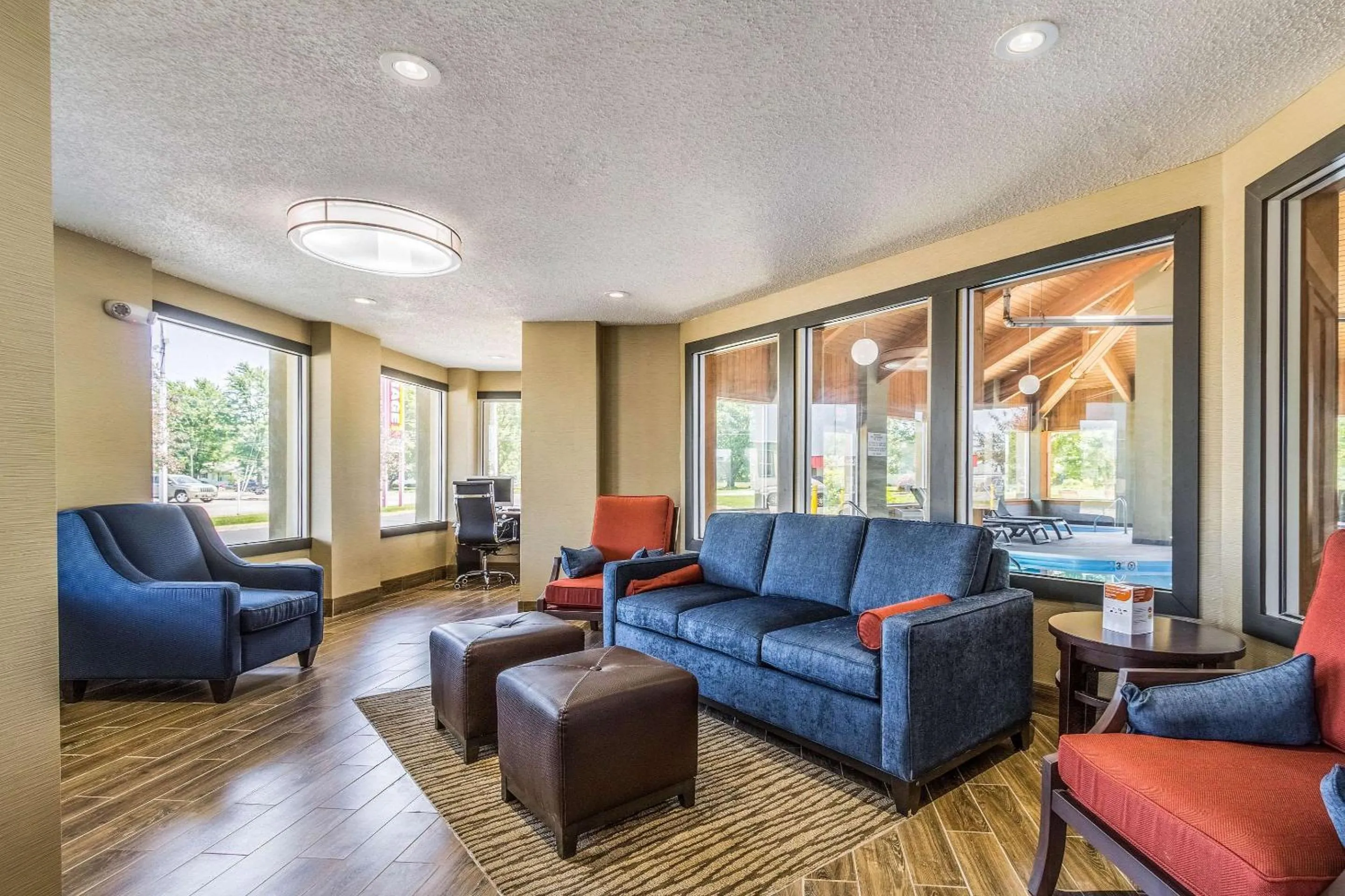 Lobby or reception in Comfort Inn Norwalk - Sandusky