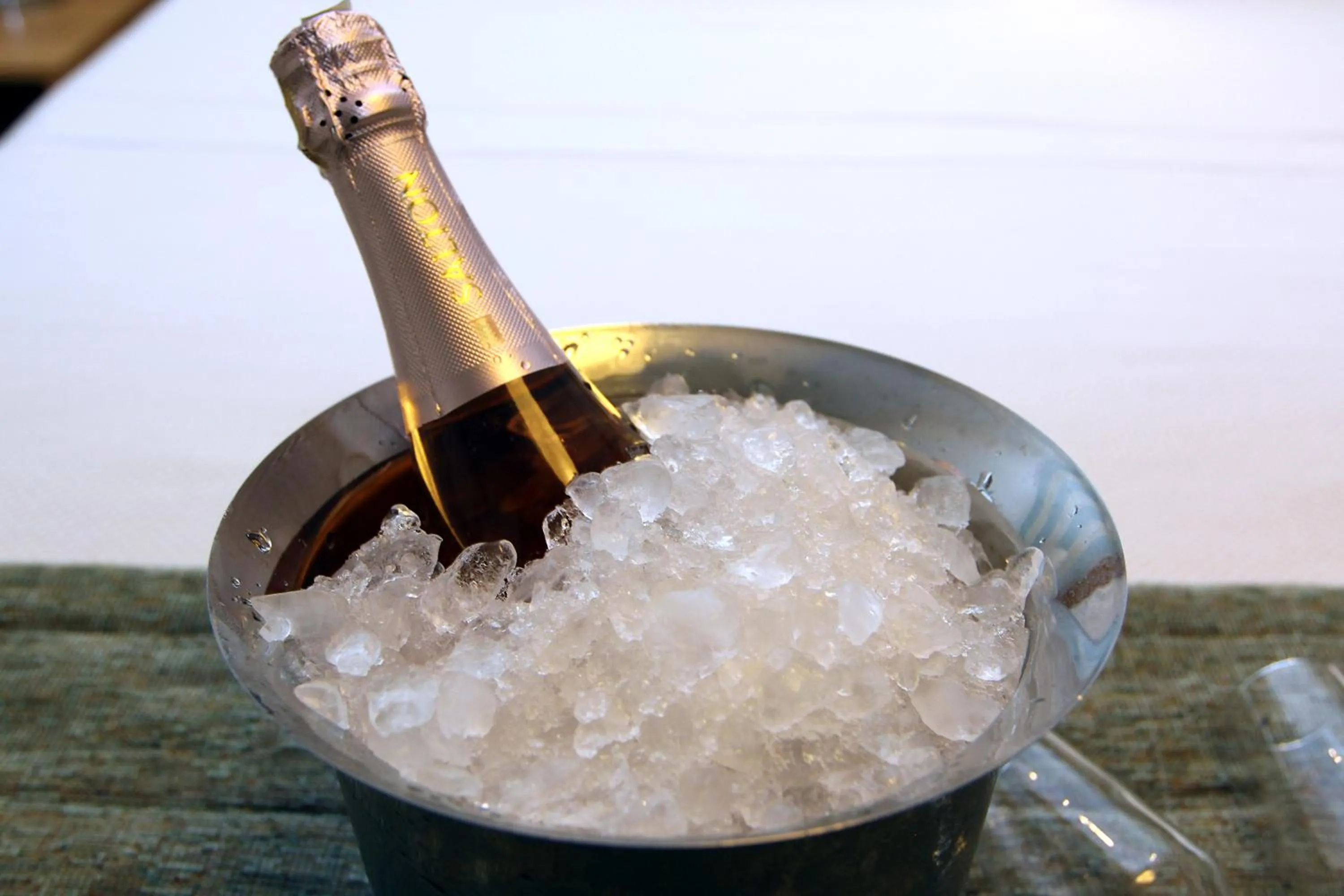 Alcoholic drinks in Sumatra Hotel e Centro de Convenções