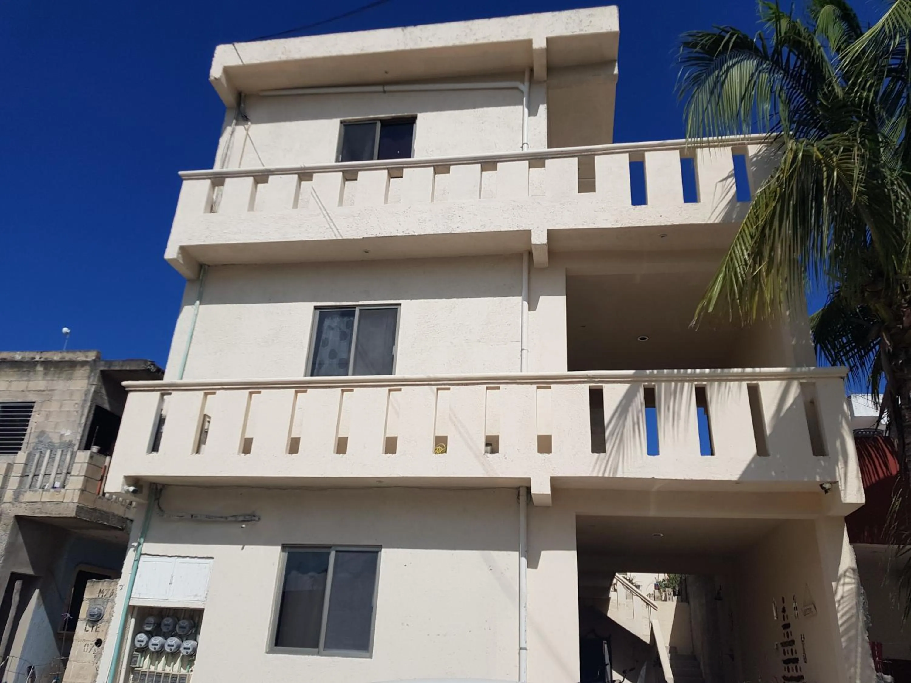 Property building in El Padrino