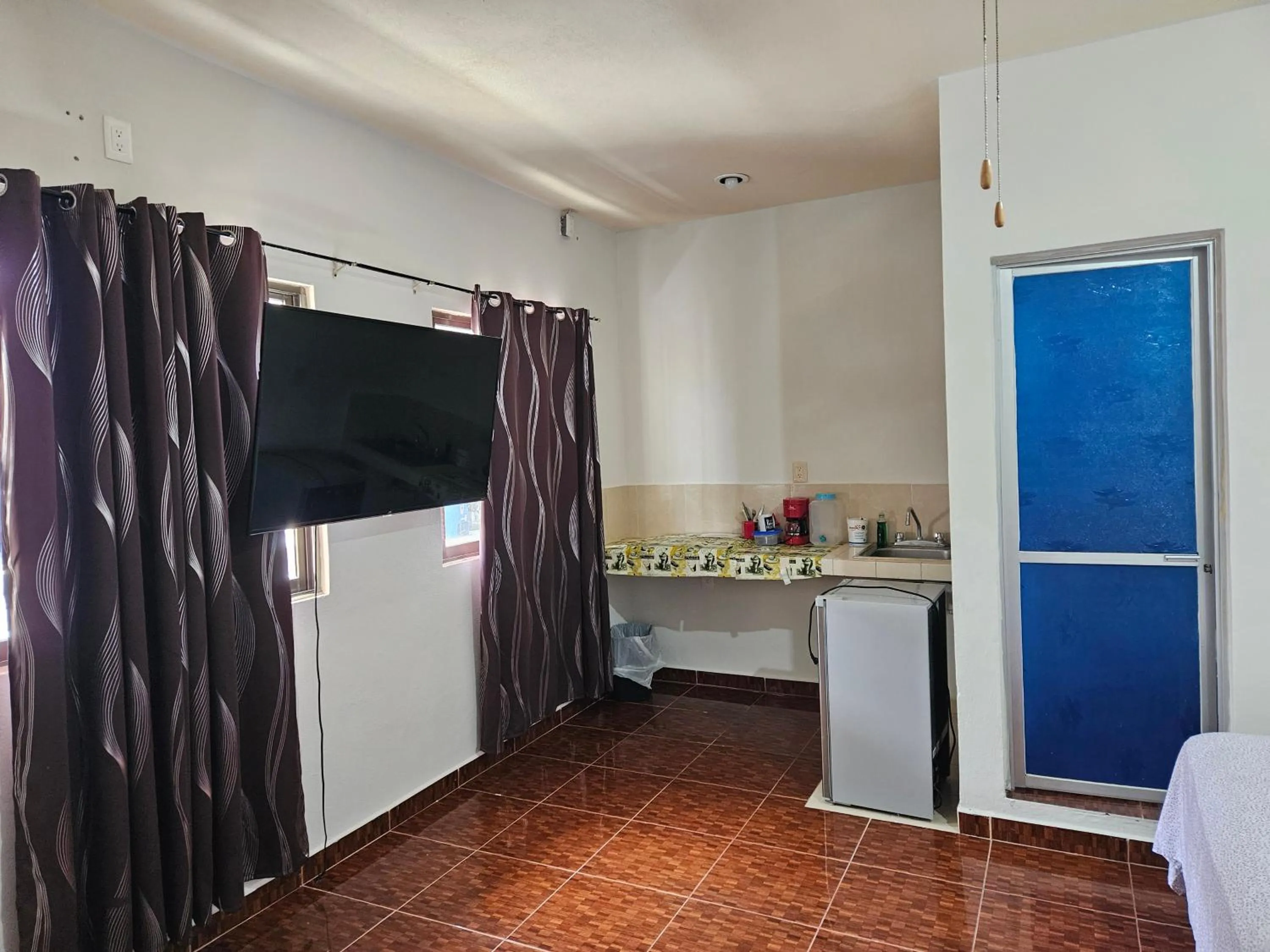 Photo of the whole room in El Padrino