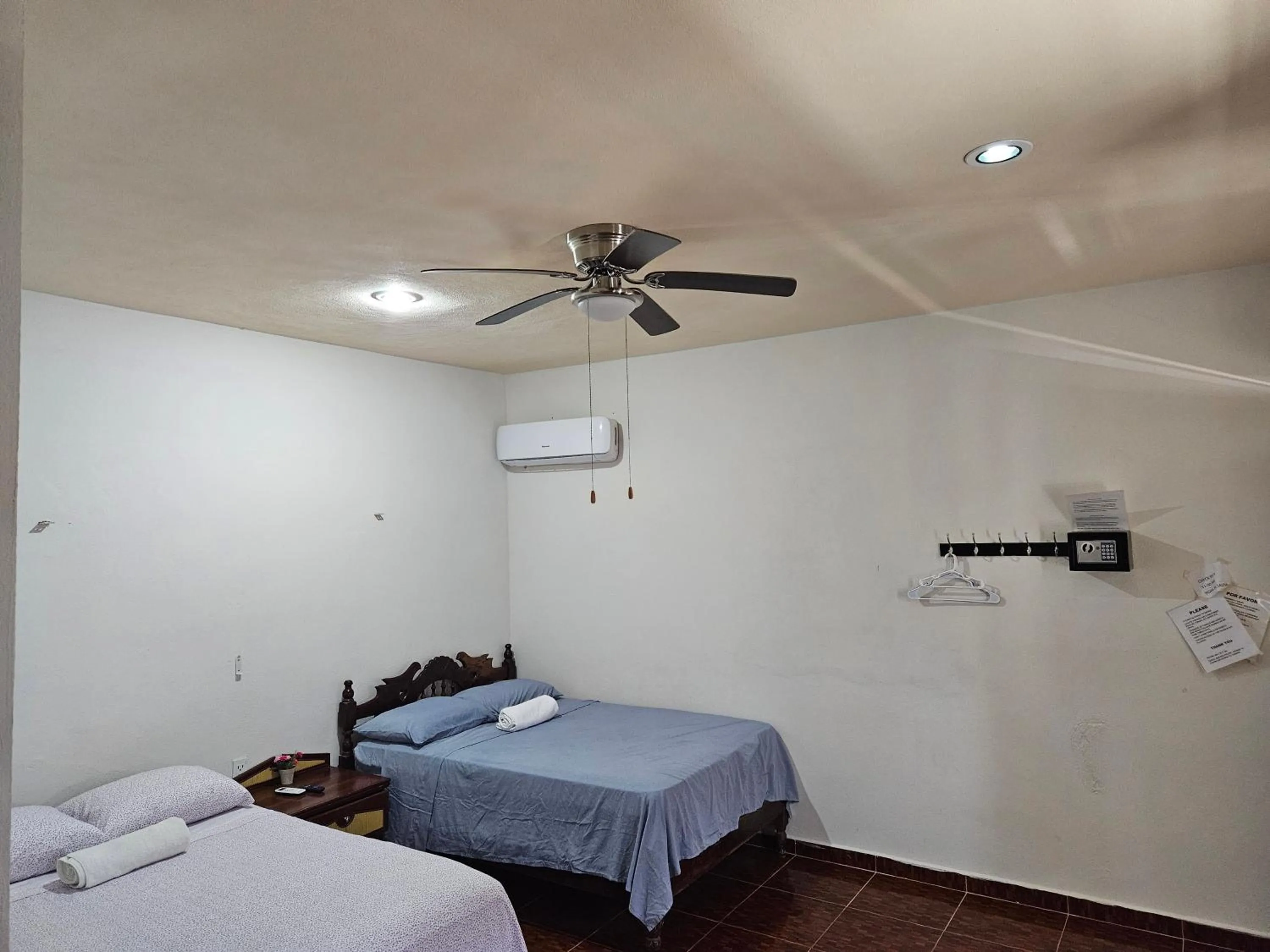 Photo of the whole room, Bed in El Padrino