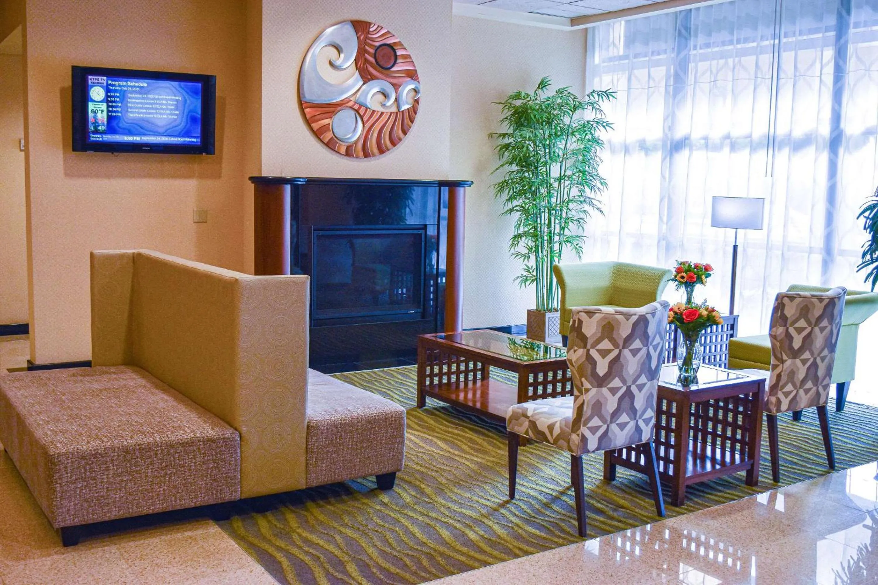 Lobby or reception in Comfort Inn & Suites Downtown Tacoma