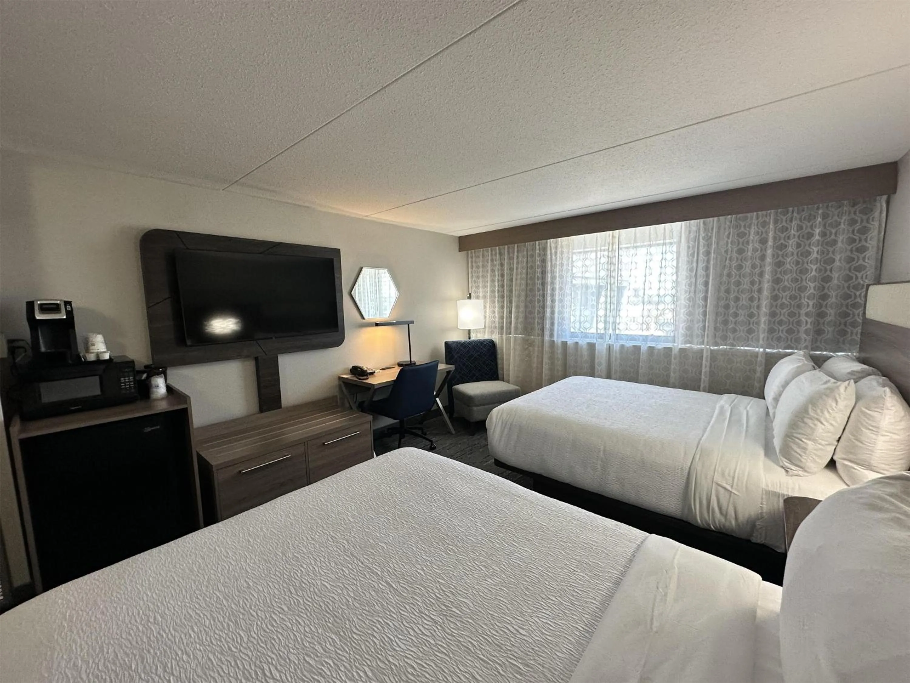 Bedroom, Bed in Best Western Plus Downtown Tacoma