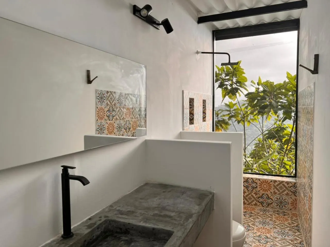 Shower in Lodge Paraíso Verde