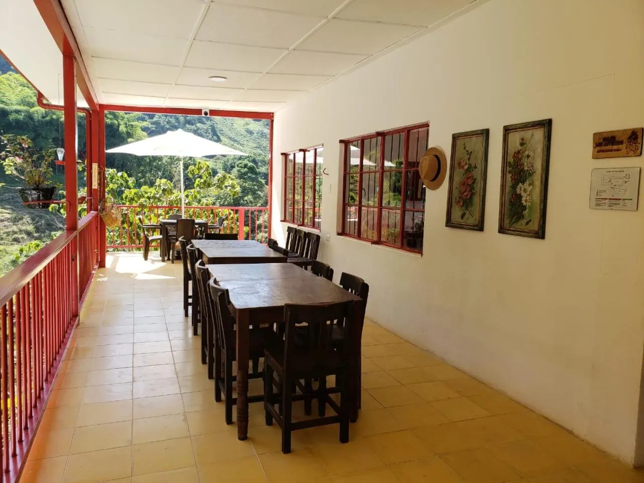 Dining area in Lodge Paraíso Verde