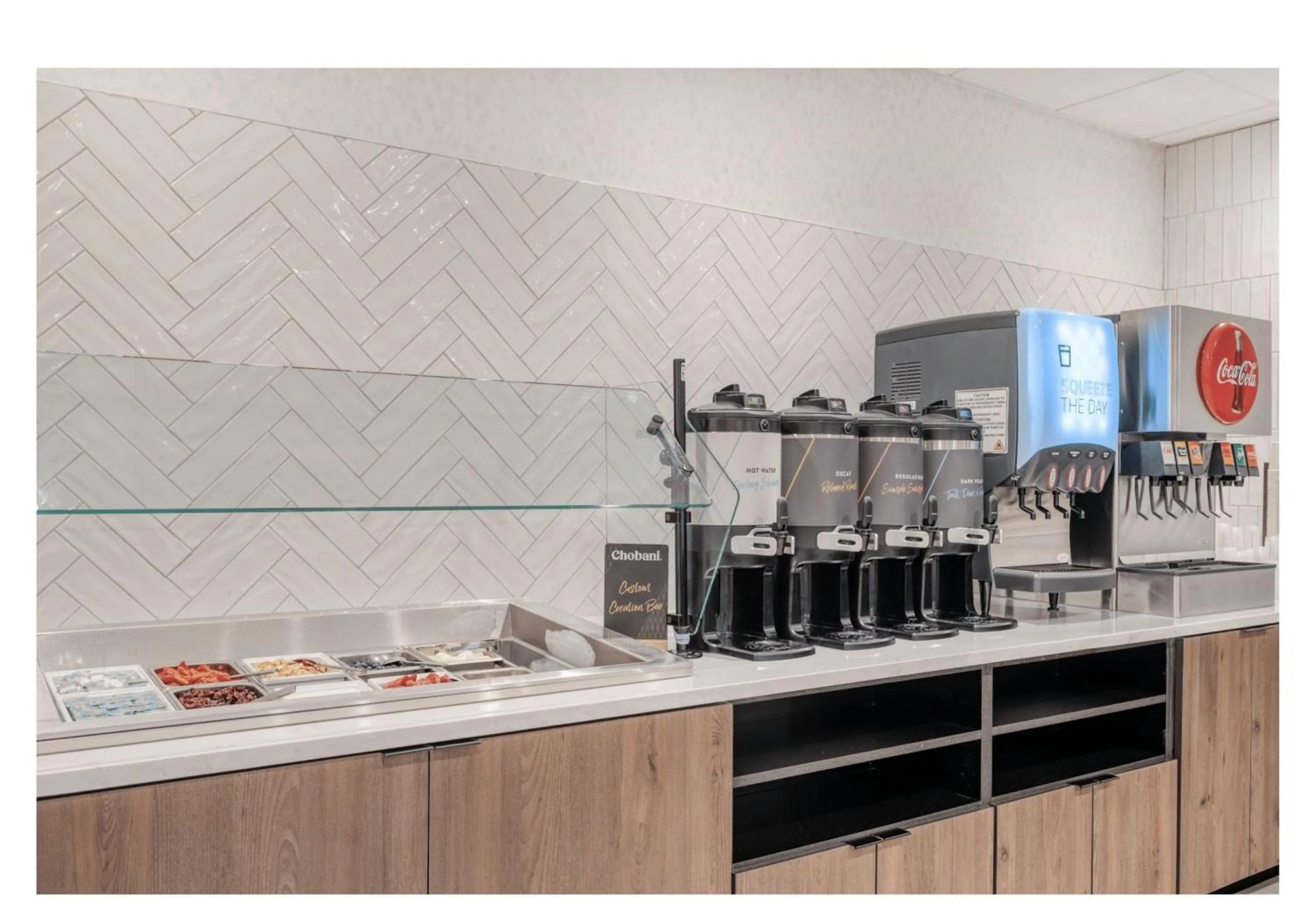 Breakfast in Holiday Inn Express Federal Way - Seattle South by IHG