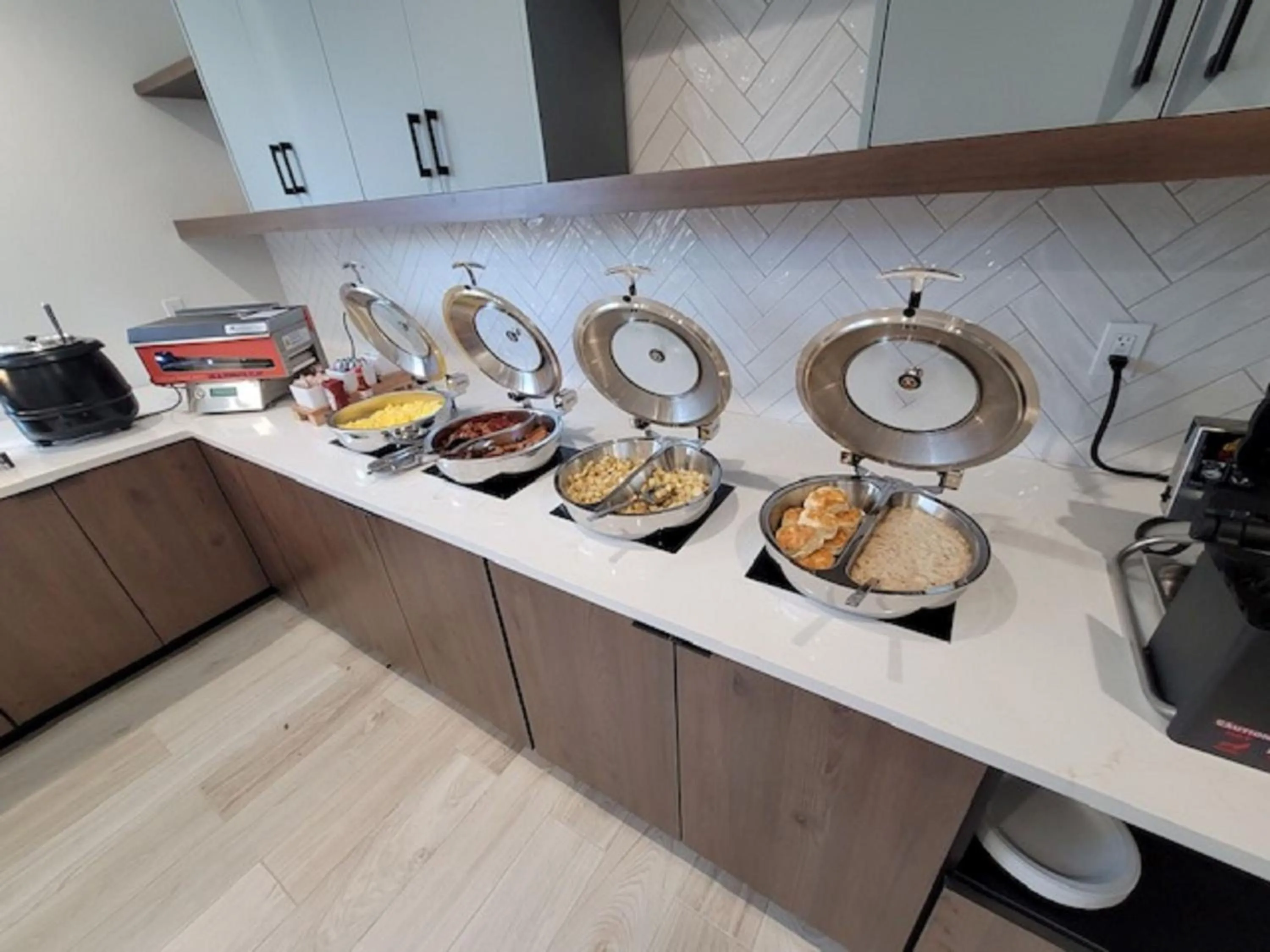 Breakfast in Holiday Inn Express Federal Way - Seattle South by IHG