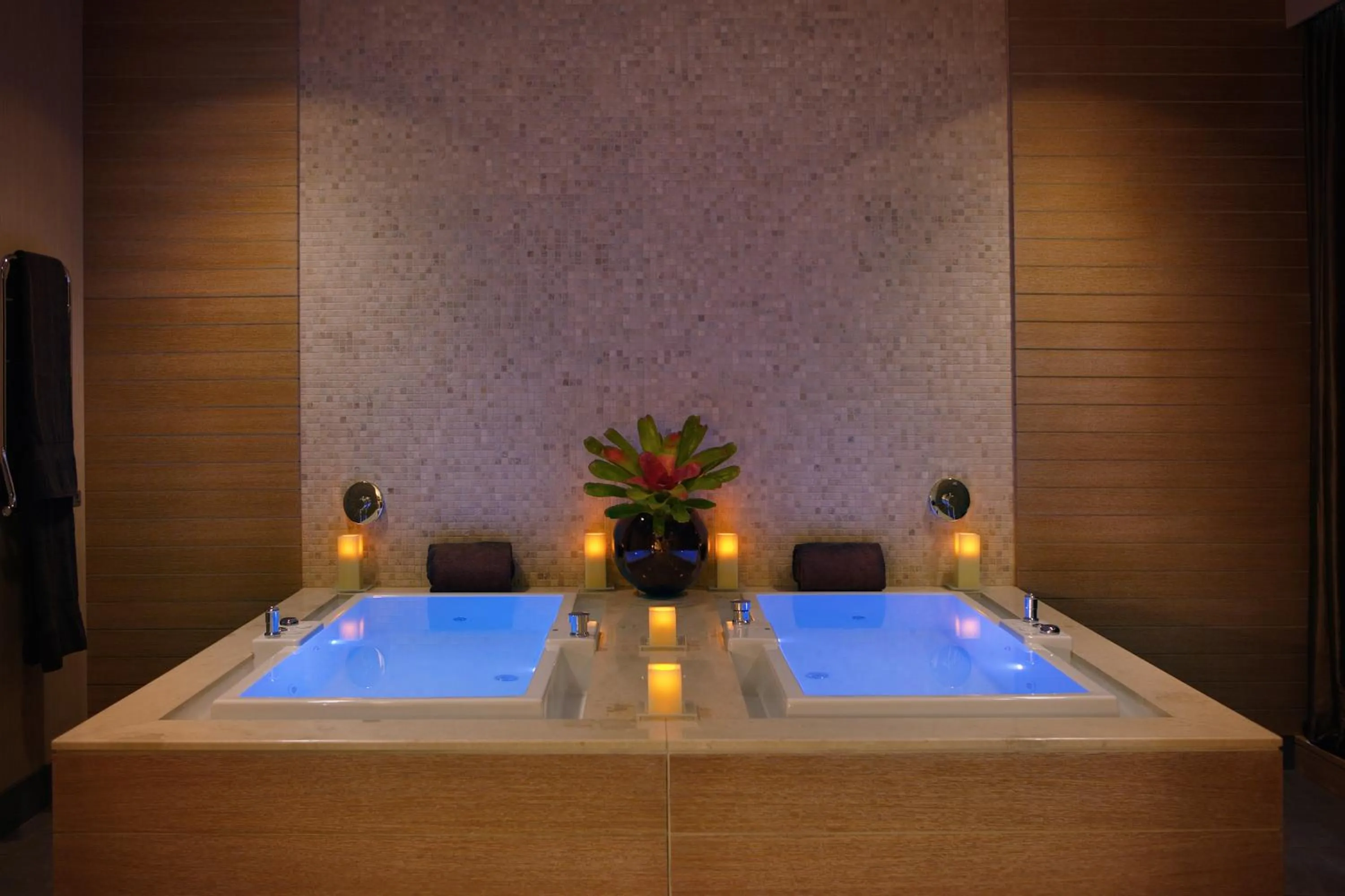 Spa and wellness centre/facilities in Trump International Hotel & Tower Chicago