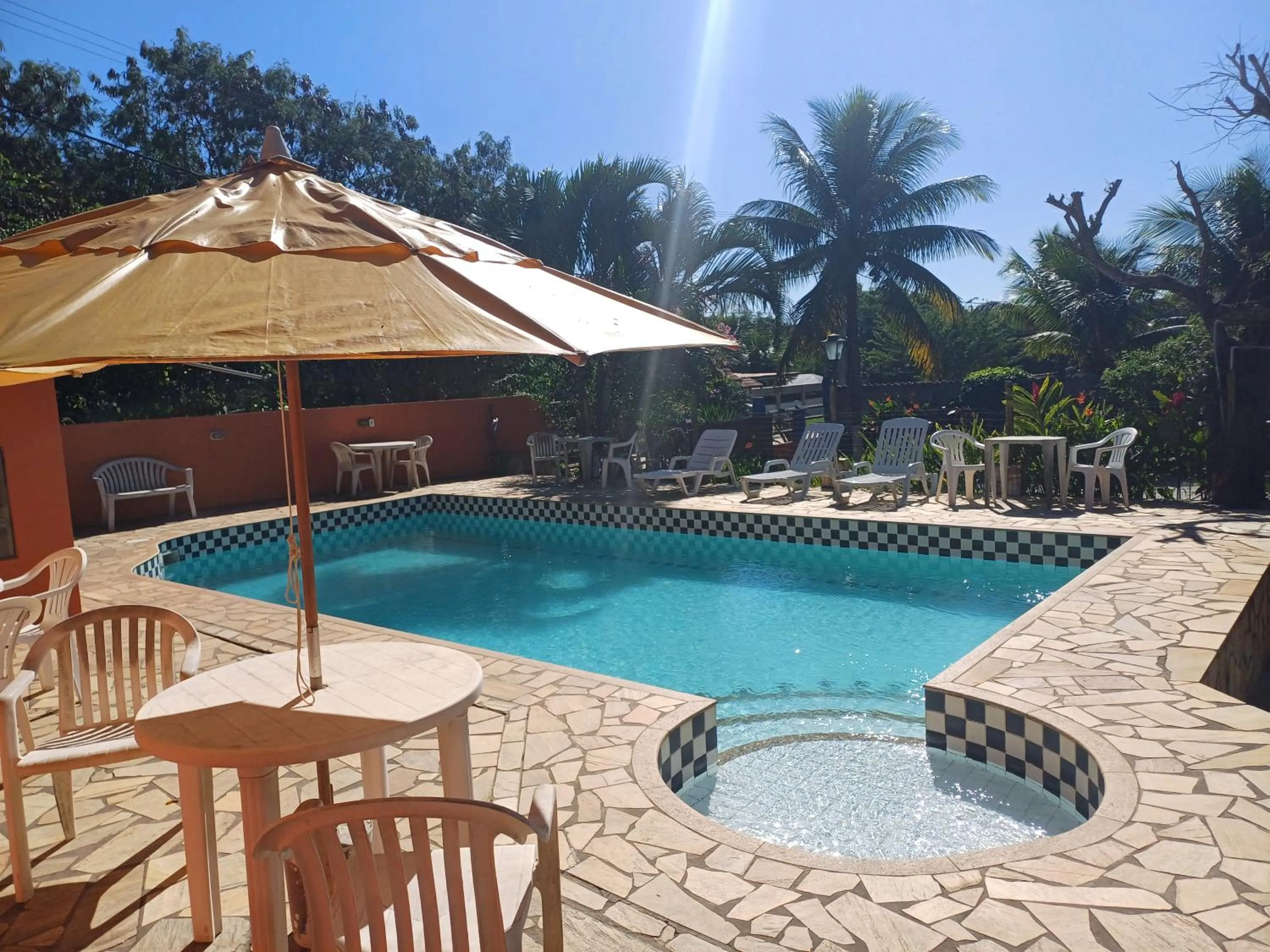 Swimming pool in Pousada Barcarola