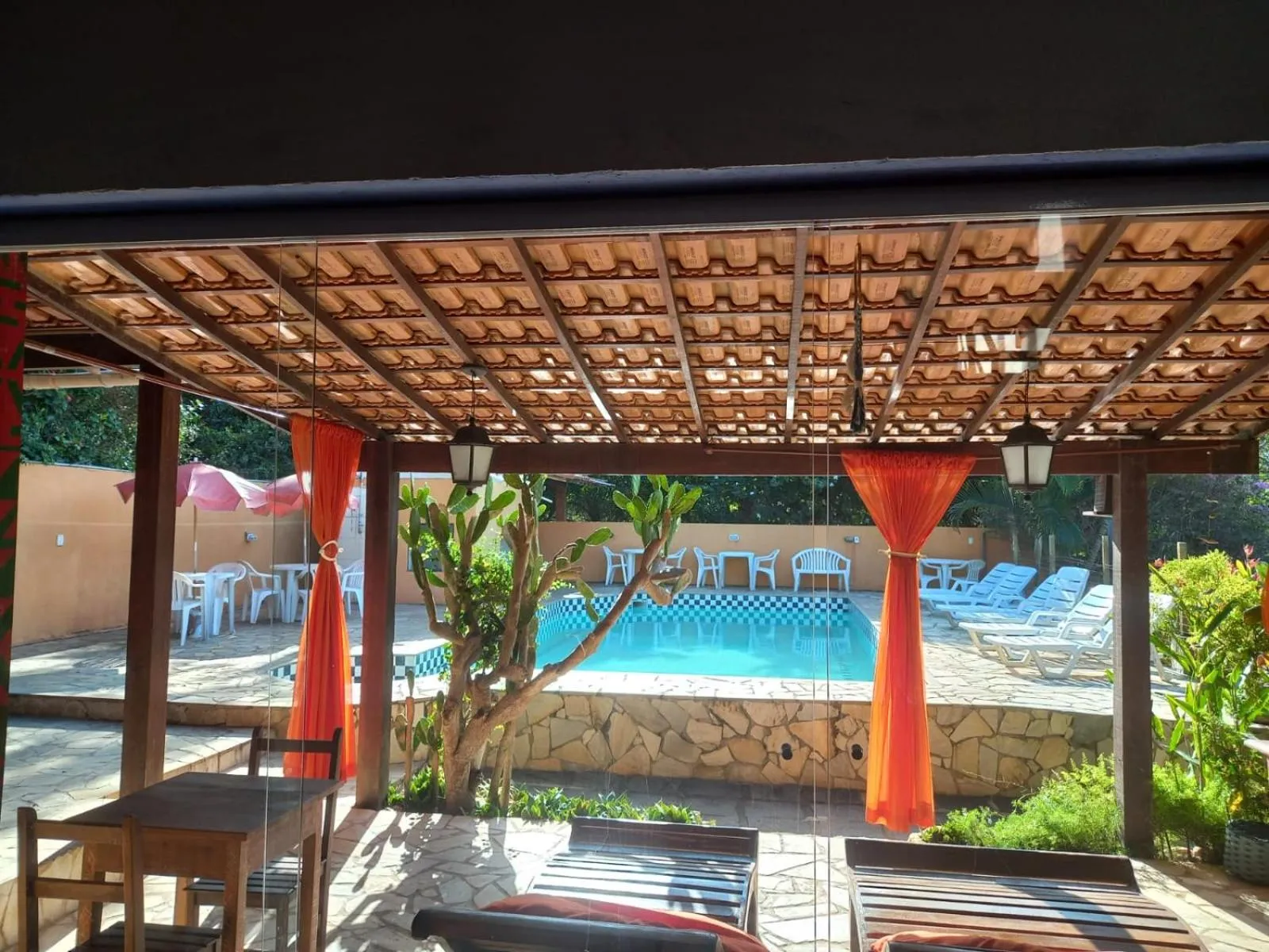 Swimming pool in Pousada Barcarola