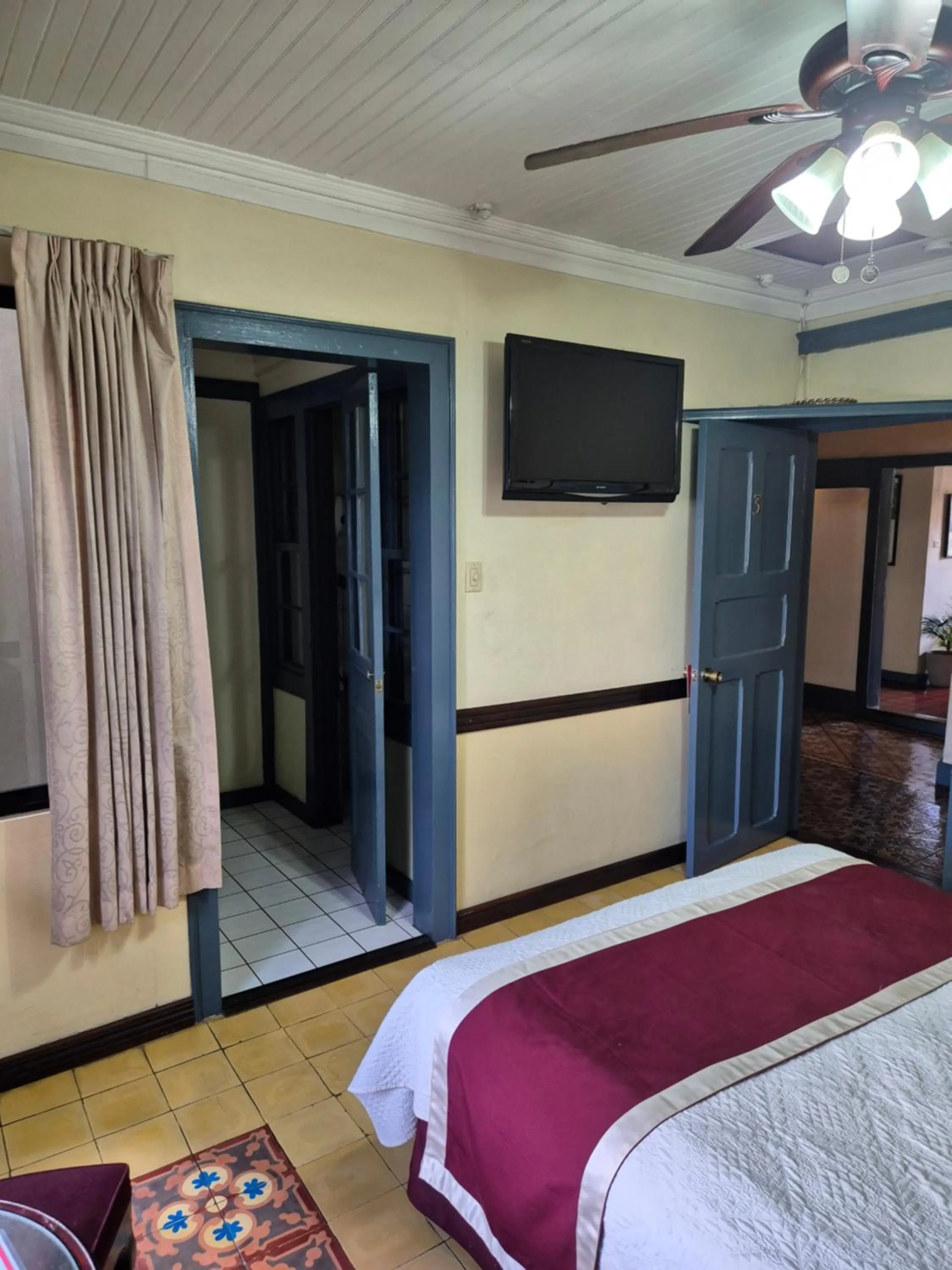 Bedroom, Bed in Hotel Santo Tomas / Historical Property